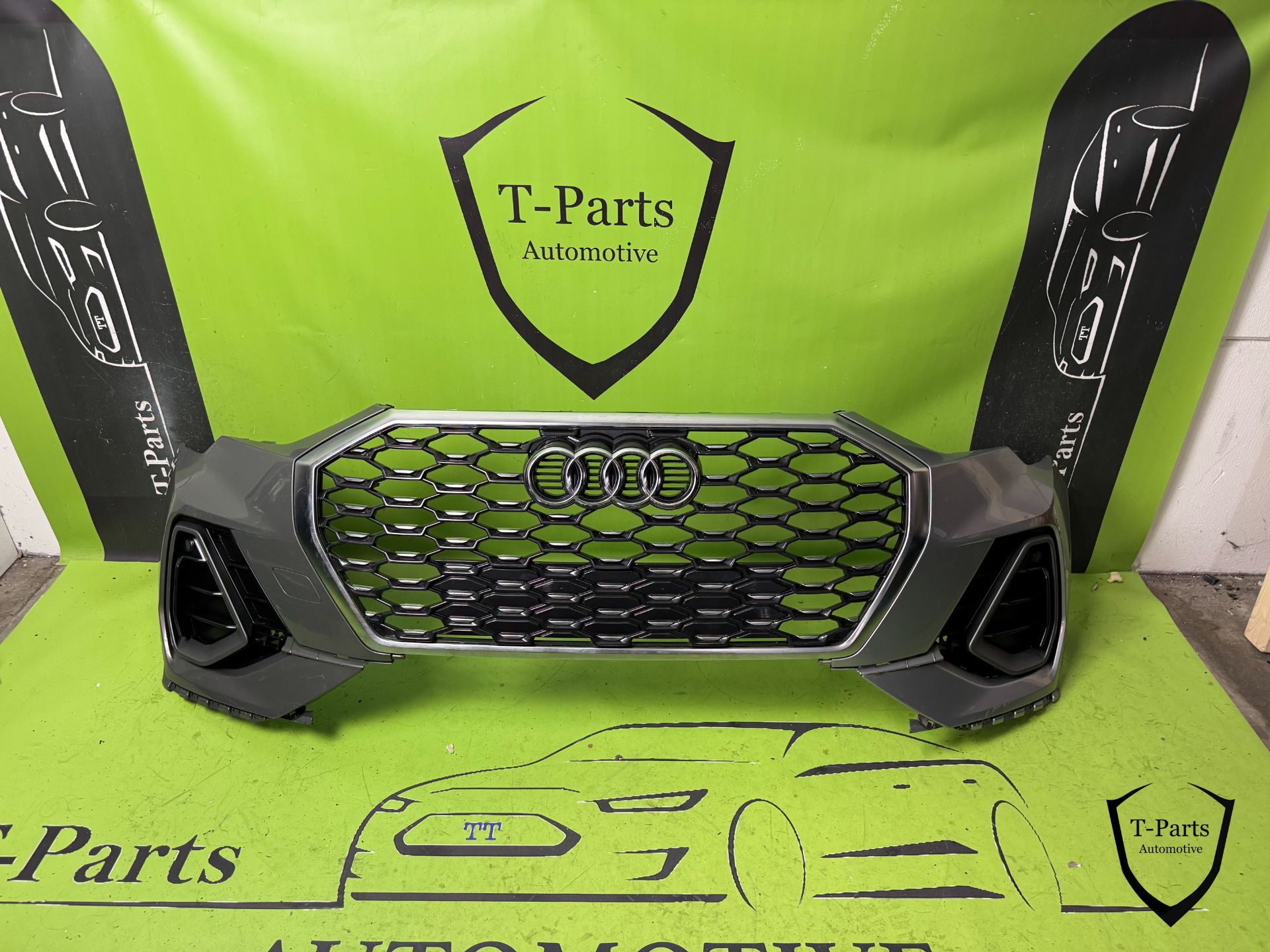 audi Q3 voorbumper bumper 18+ s line