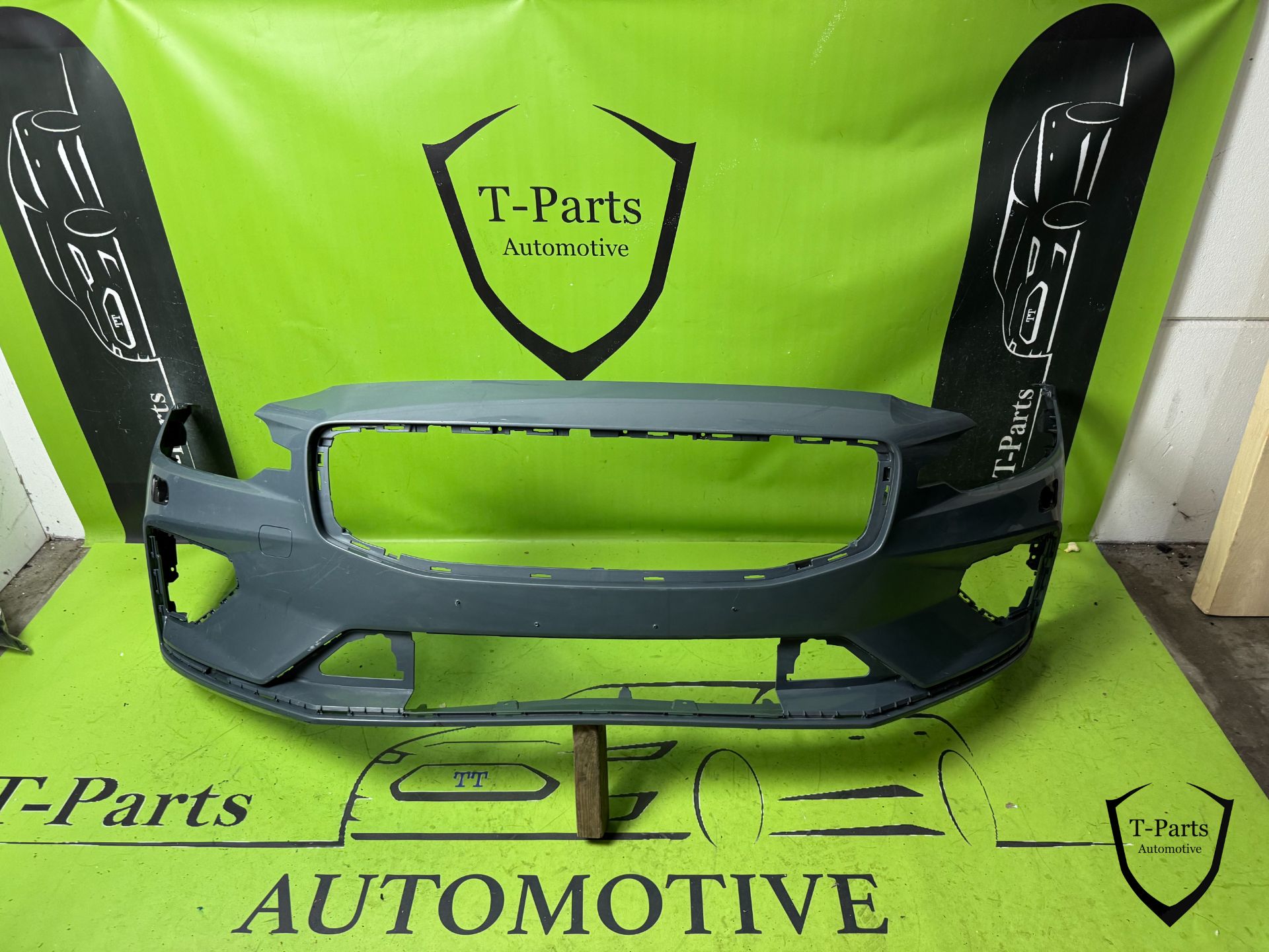 Volvo V60 S60 R design front bumper original 2016+