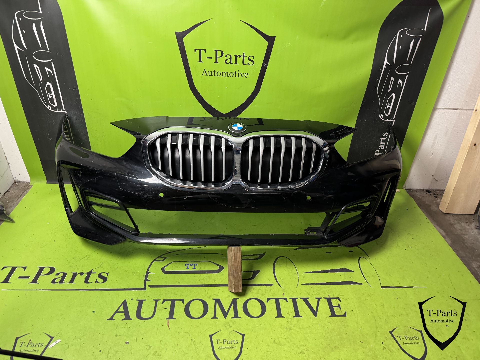 bmw 1 serie f40 voorbumper bumper 18+ M PAKKET