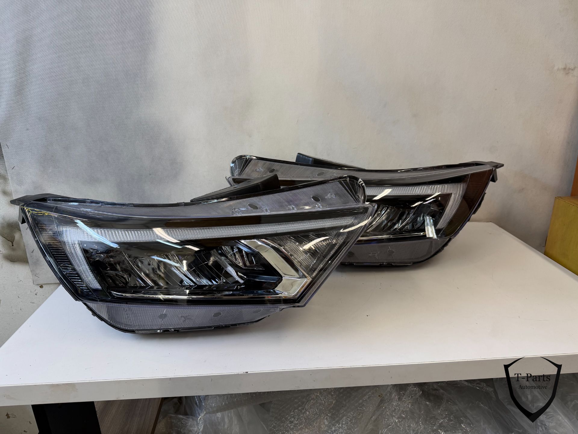 Hyundai i20 koplamp links 92101Q0100 lamp 92101 Q0100 NIEUW