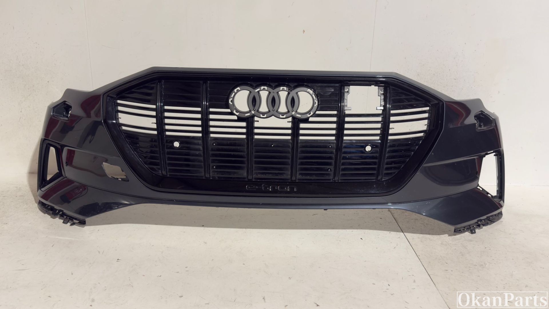Audi e-Tron voorbumper 4KE807437