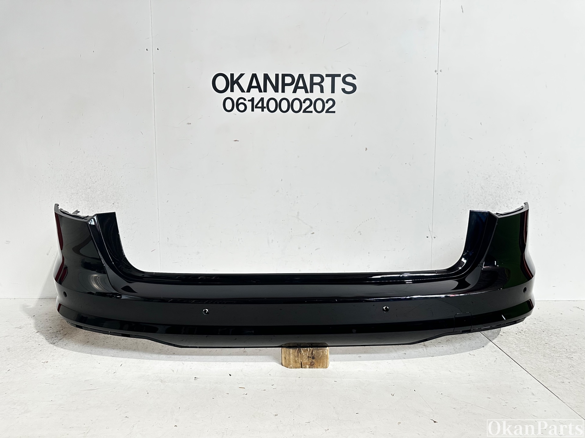 Audi A4 Limousine Sedan achterbumper 8W9807511S