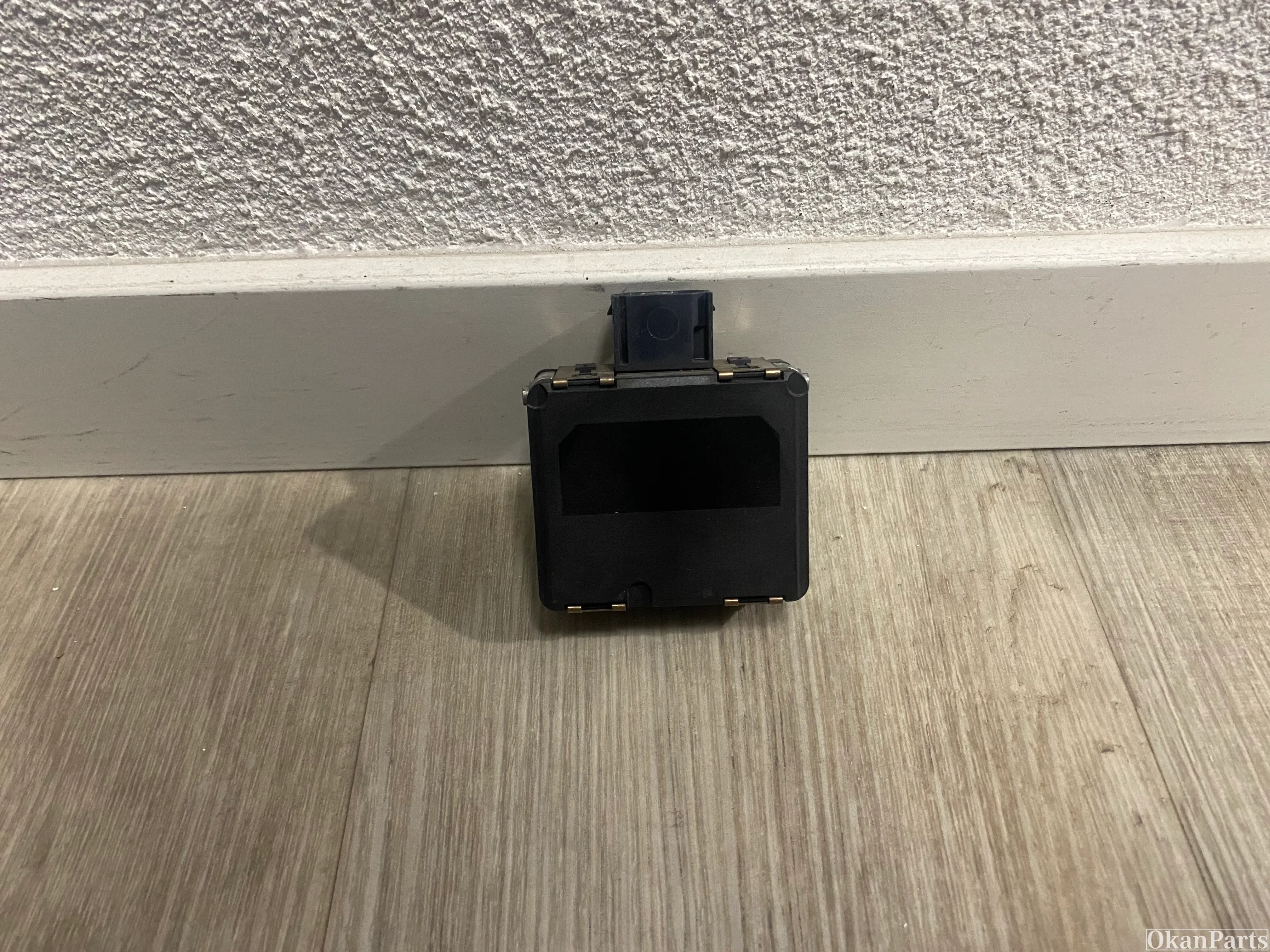 Kia Ceed CD ACC radar sensor J7991-10011