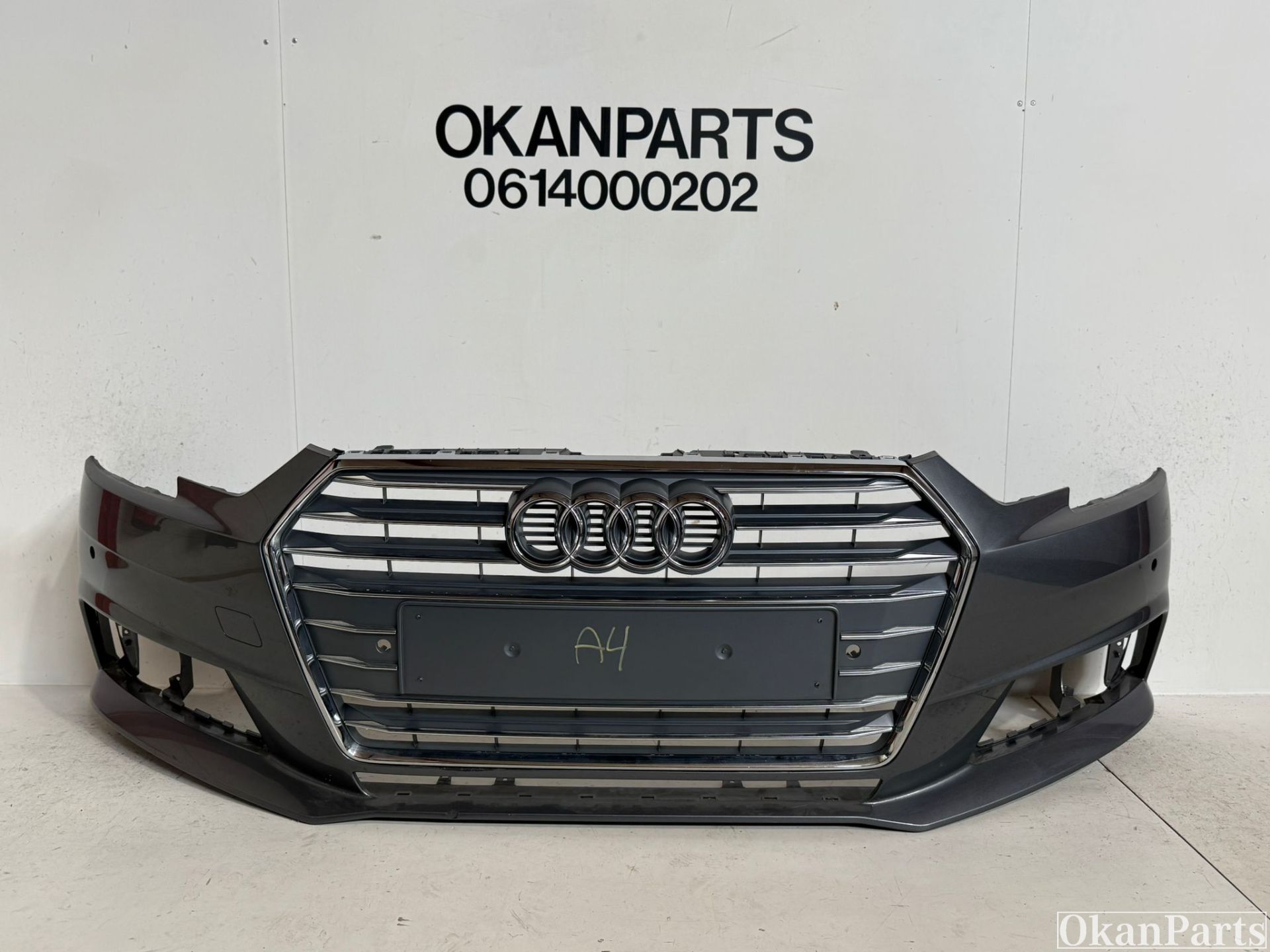 Audi A4 8W B9 Frontstoßstange 8W0807437