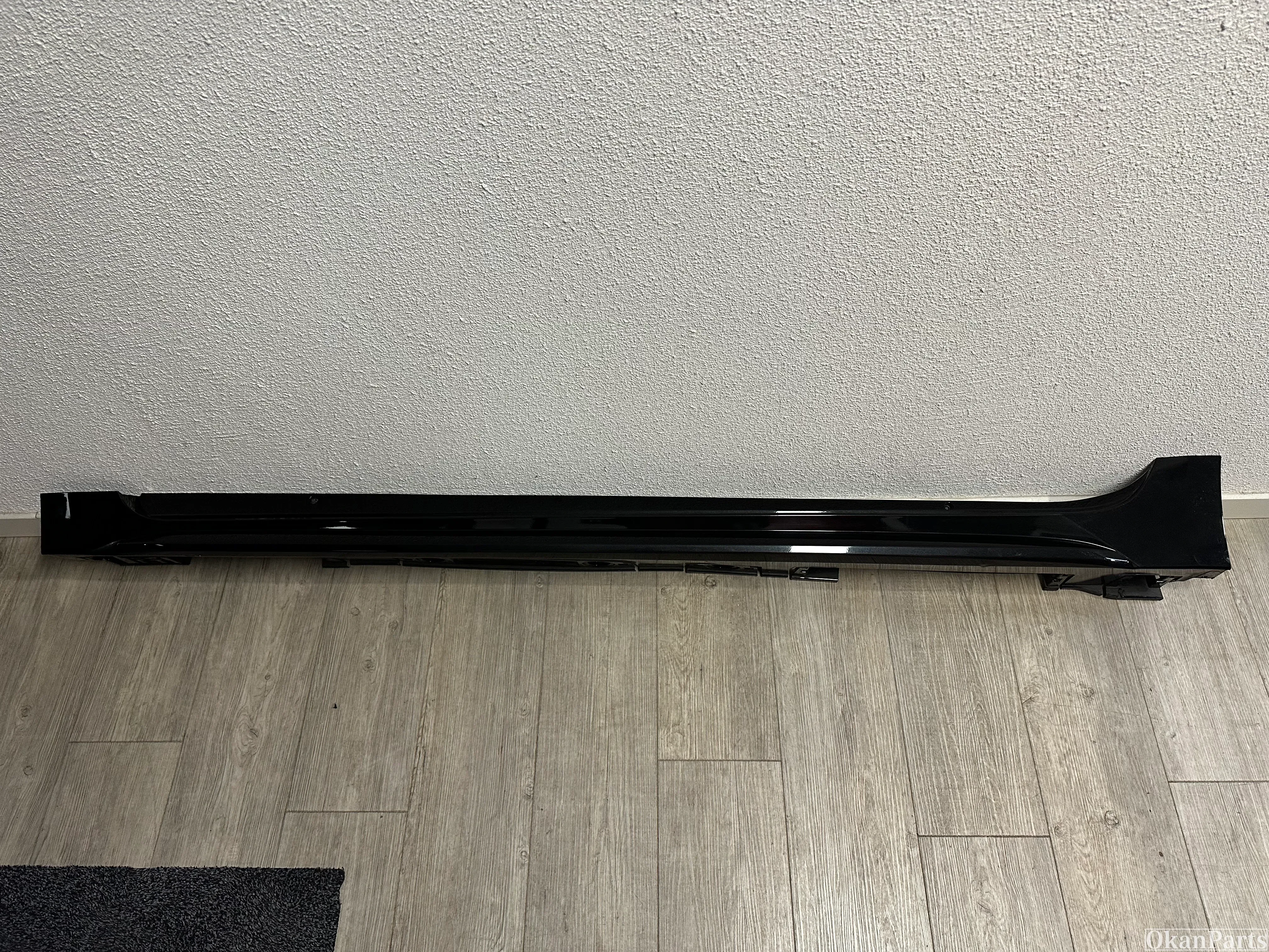 Toyota Corolla linker sideskirt links 75860-02220