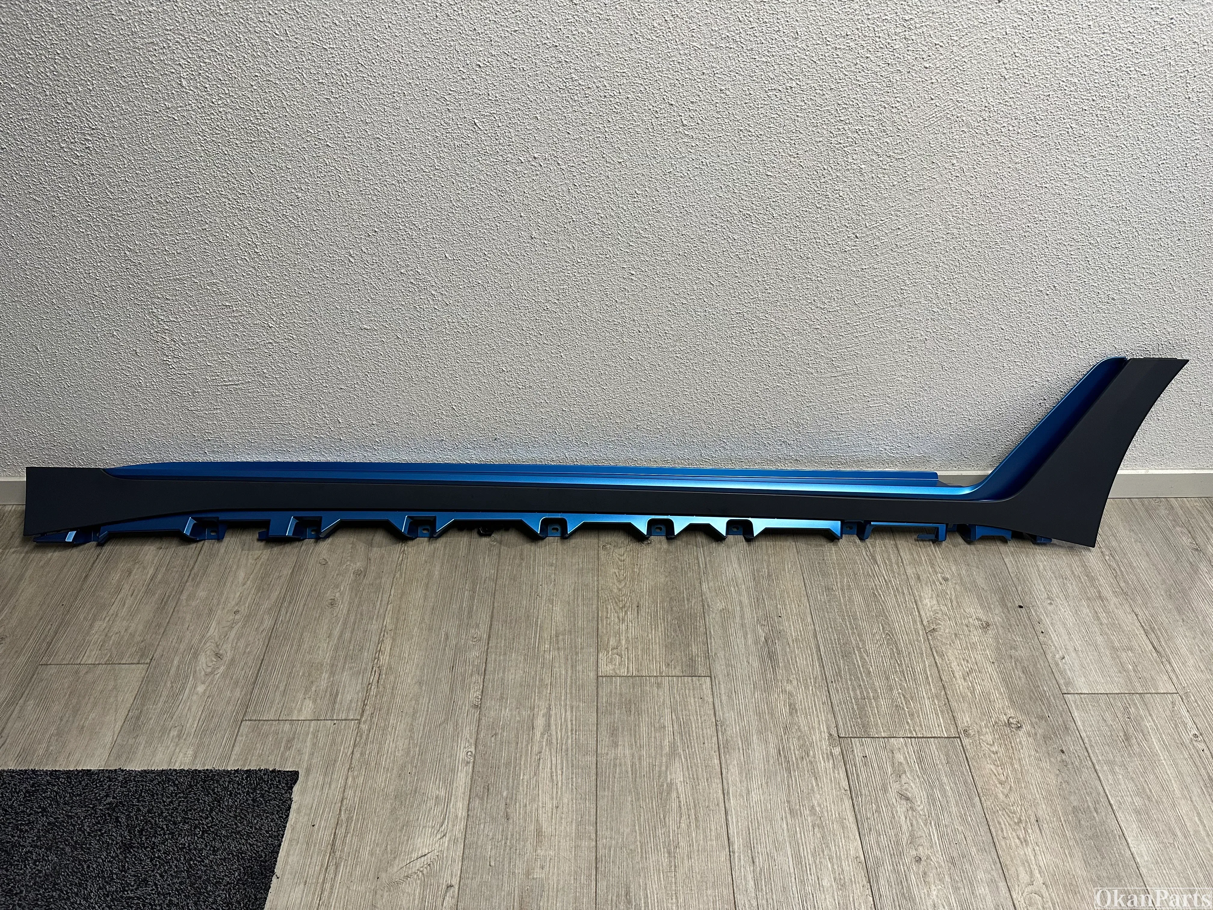 Bmw i4 G26 linker sideskirt skirt Origineel Nieuw Compleet