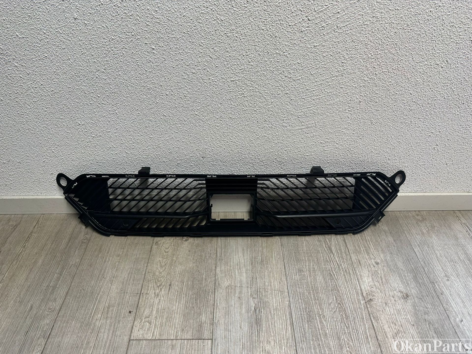 Citroen C4 Aircross onder Grille 9835884880 9834691880