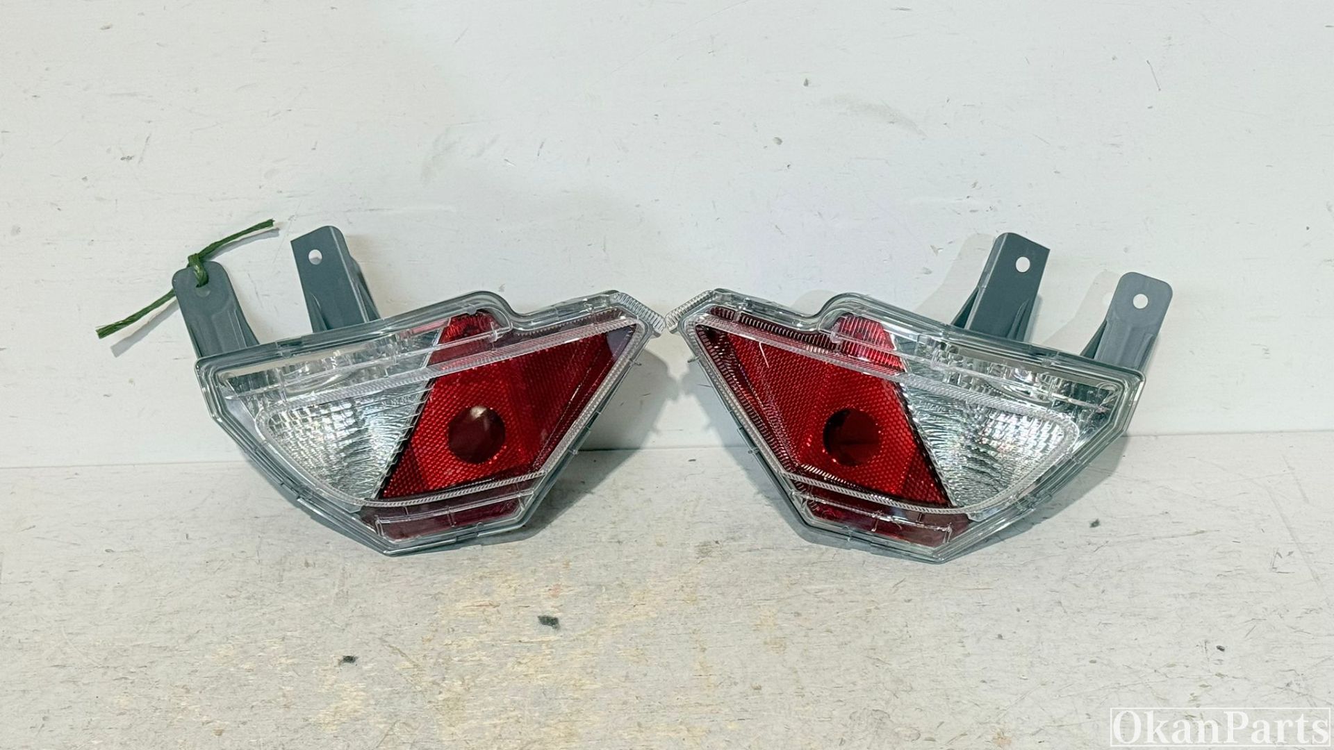 Toyota Rav4 IV right rear bumper lighting right left