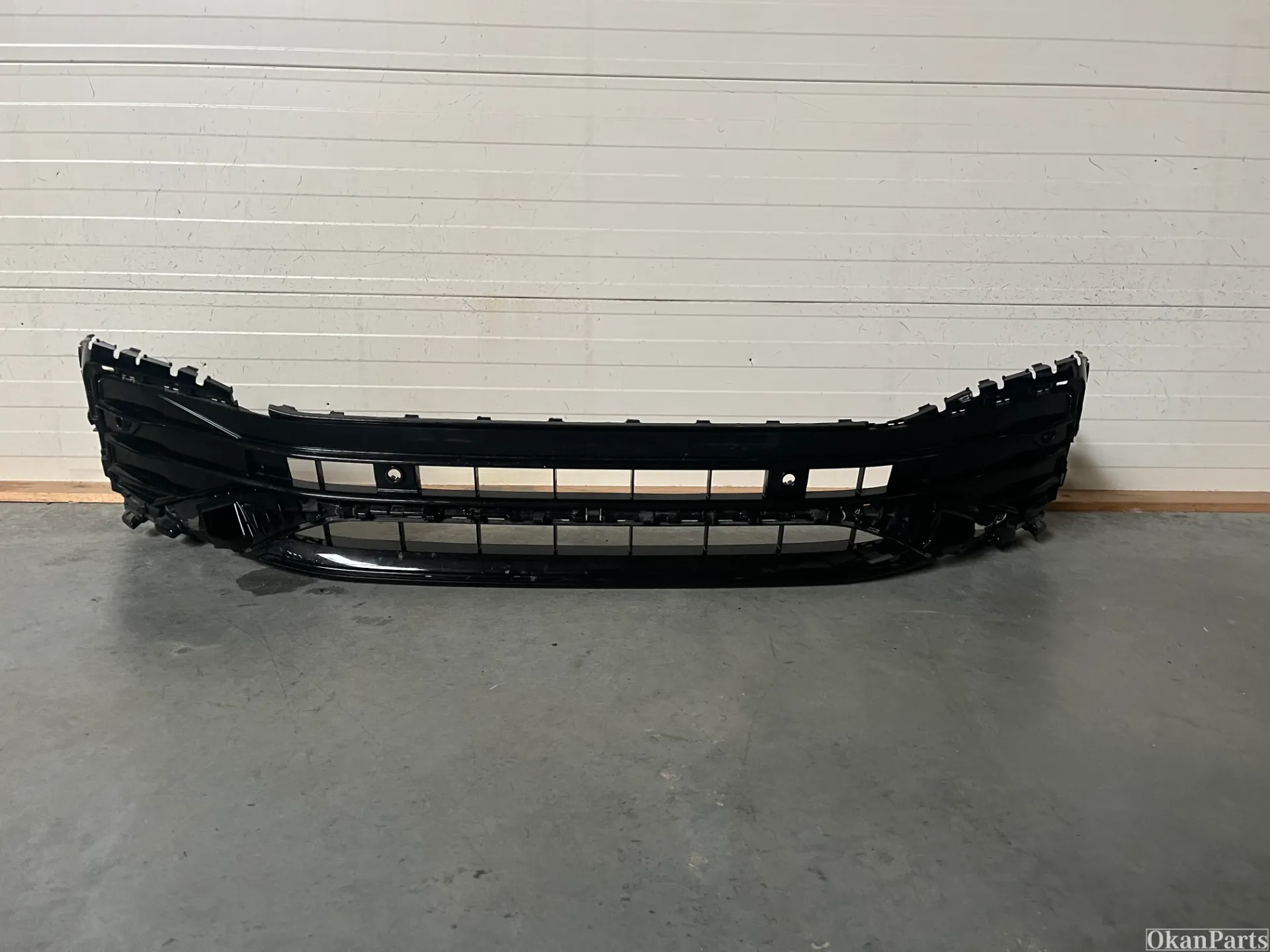 volkswagen Tiguan R-line Grille 5NN853677L