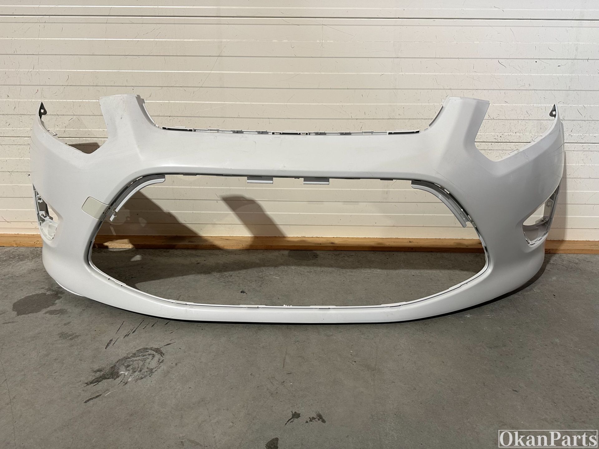 Ford C-max voorbumper AM51-R17K819-V