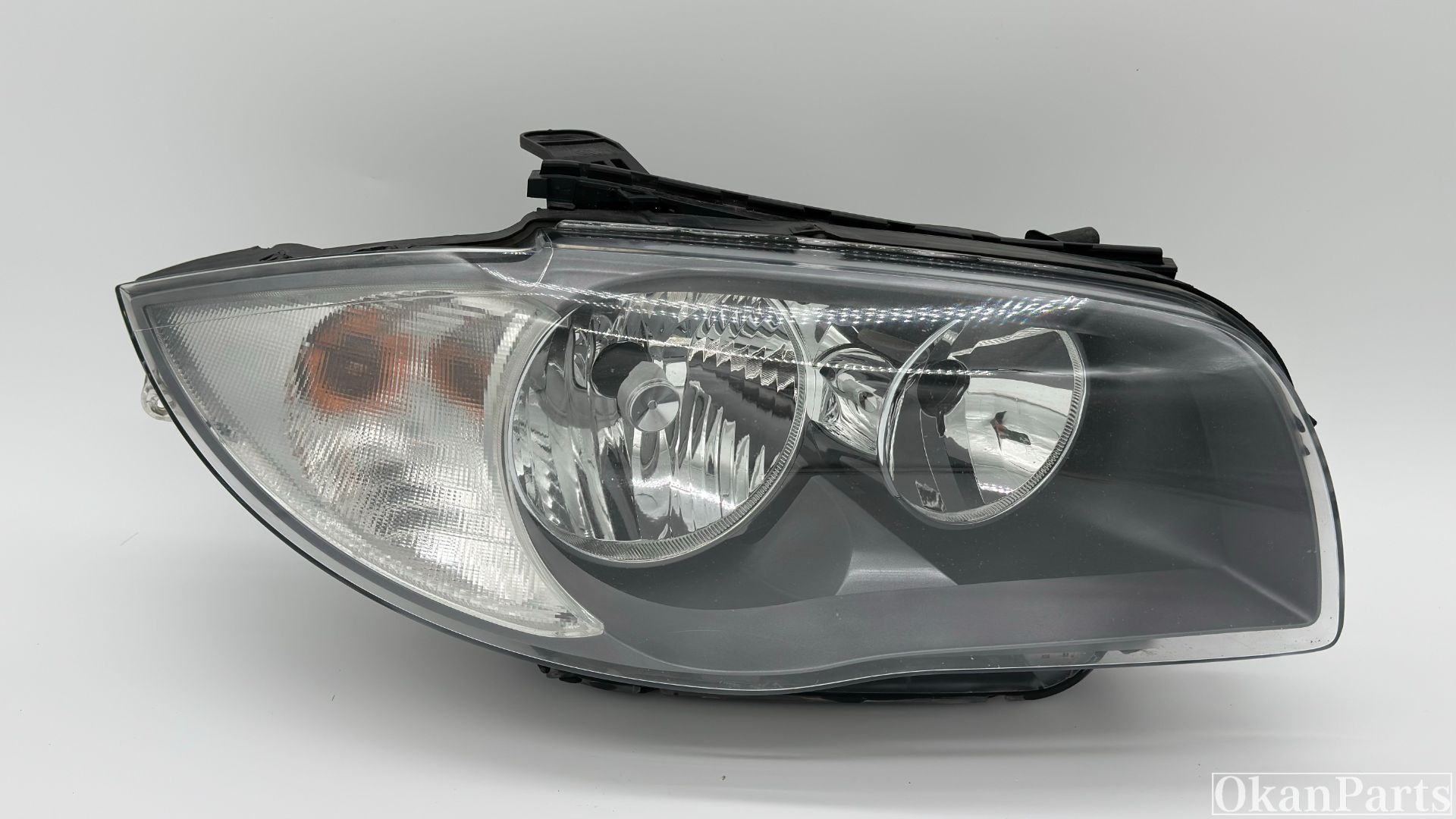 BMW 1-serie E81 E87 rechter koplamp rechts 63127193388