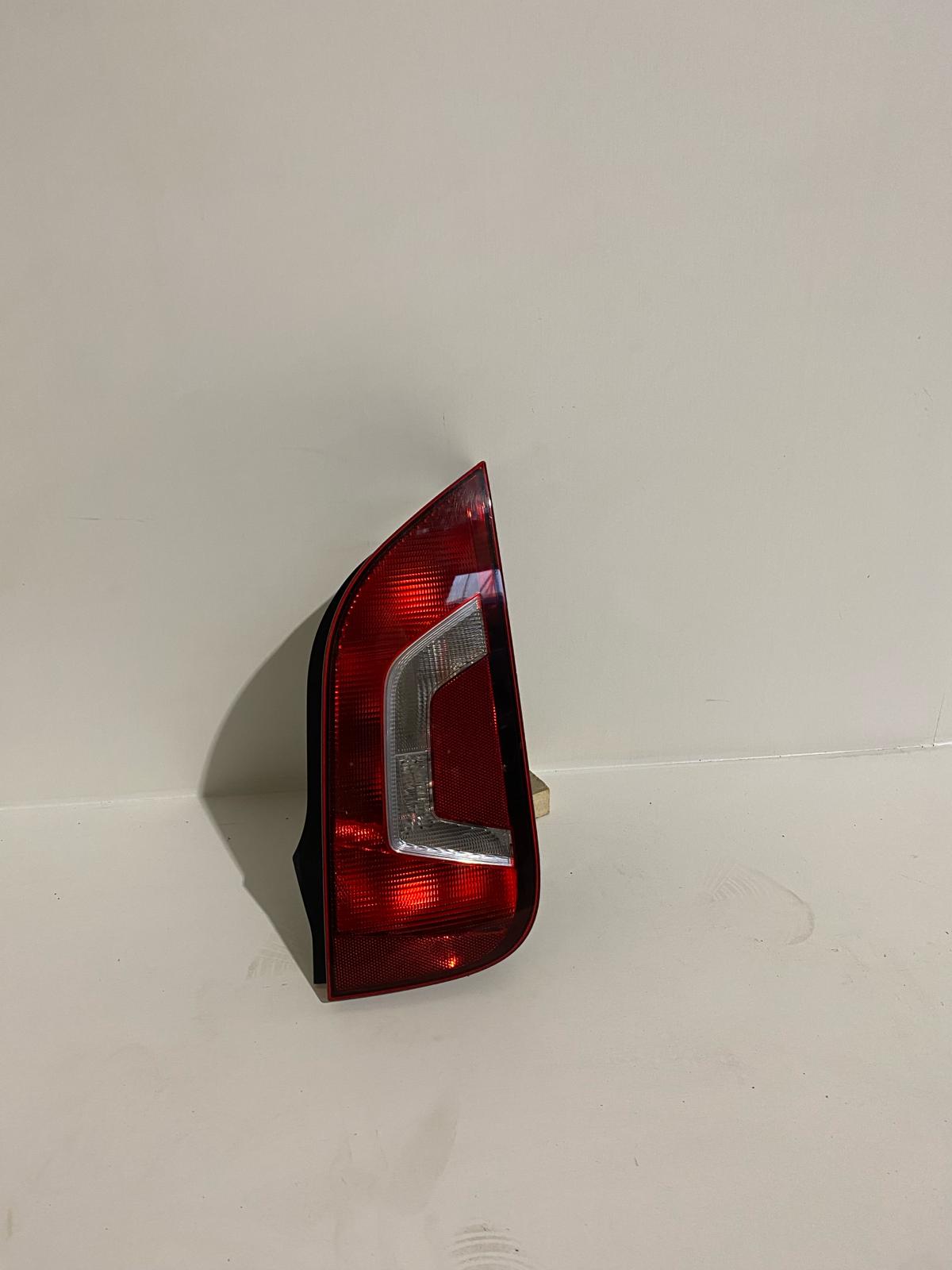 Volkswagen Up! Right Taillight Right 1S0945096D