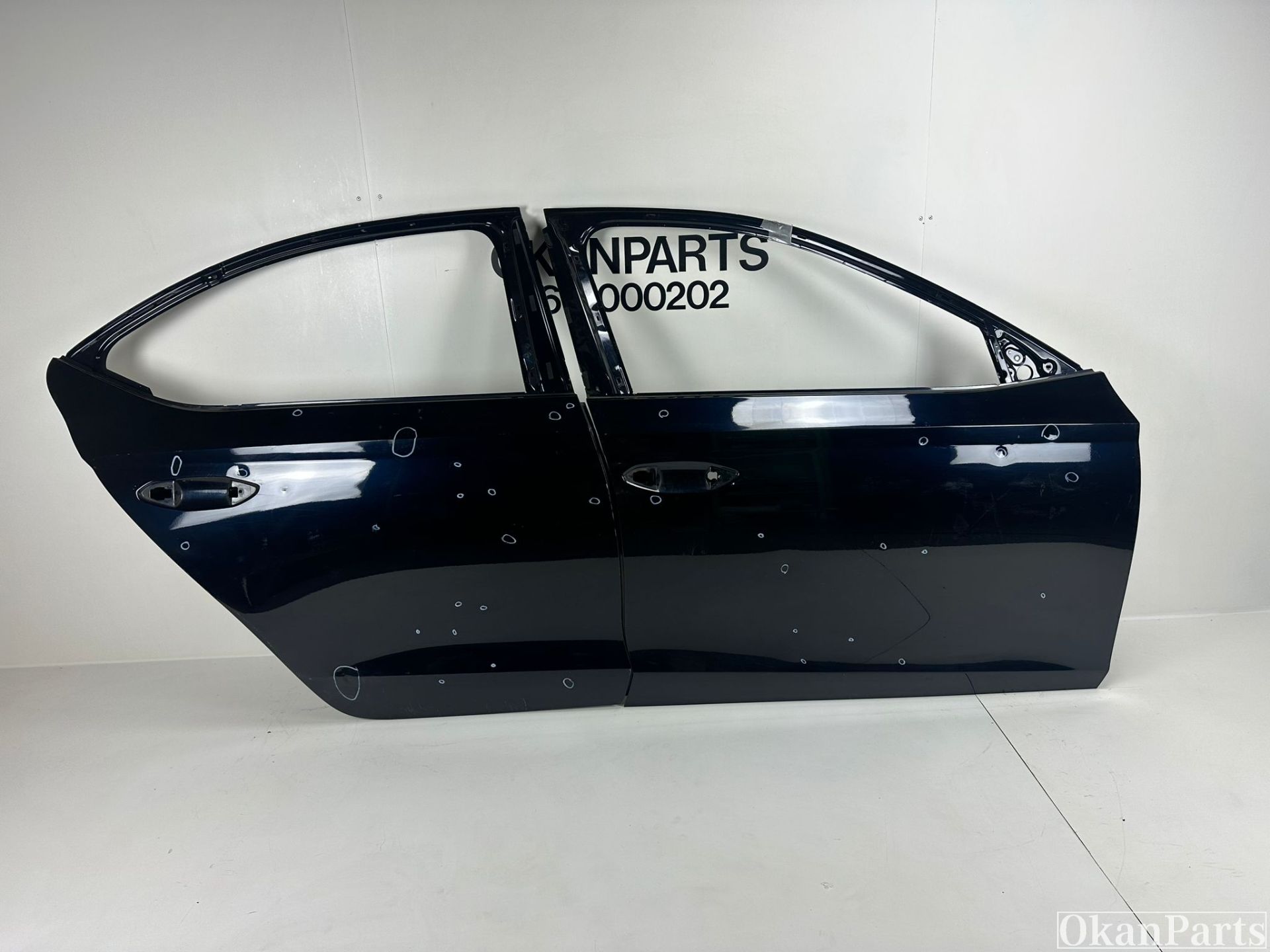 Skoda Octavia IV 5E Limousine rechte Vordertür, hintere Tür rechts