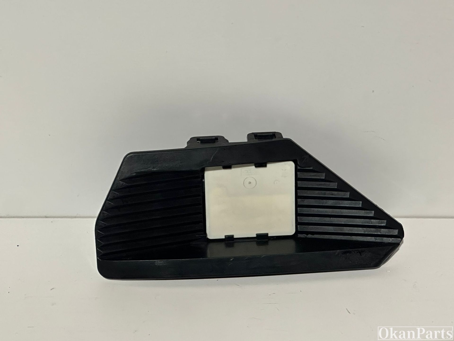 Mercedes-Benz A0009054718 ACC radarsensor