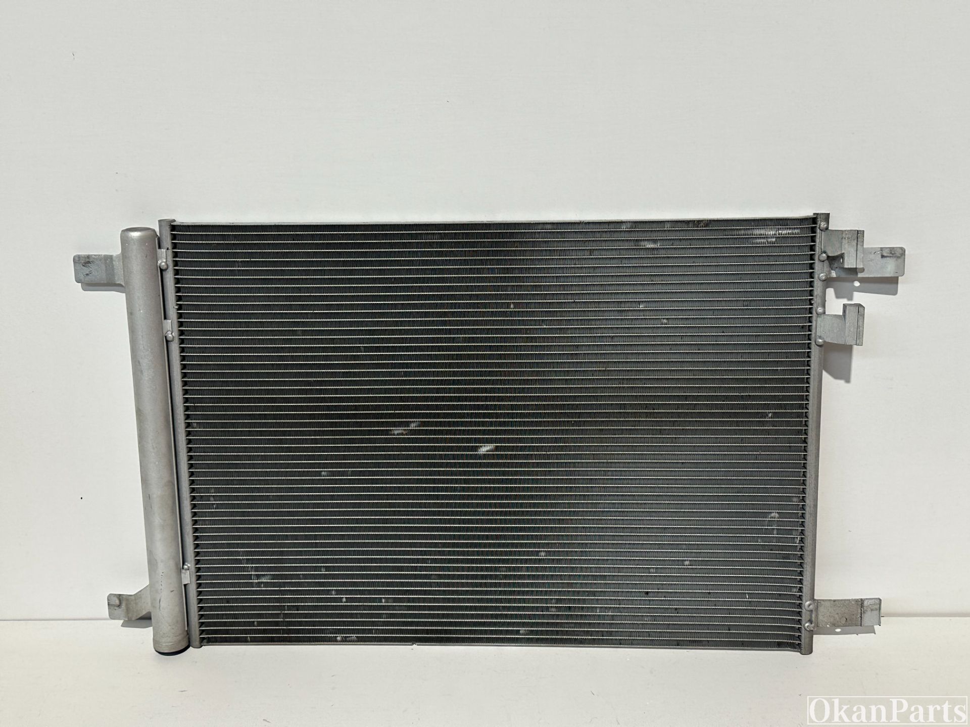 Audi Volkswagen Skoda Seat Airco Condensor 5Q0816411BD