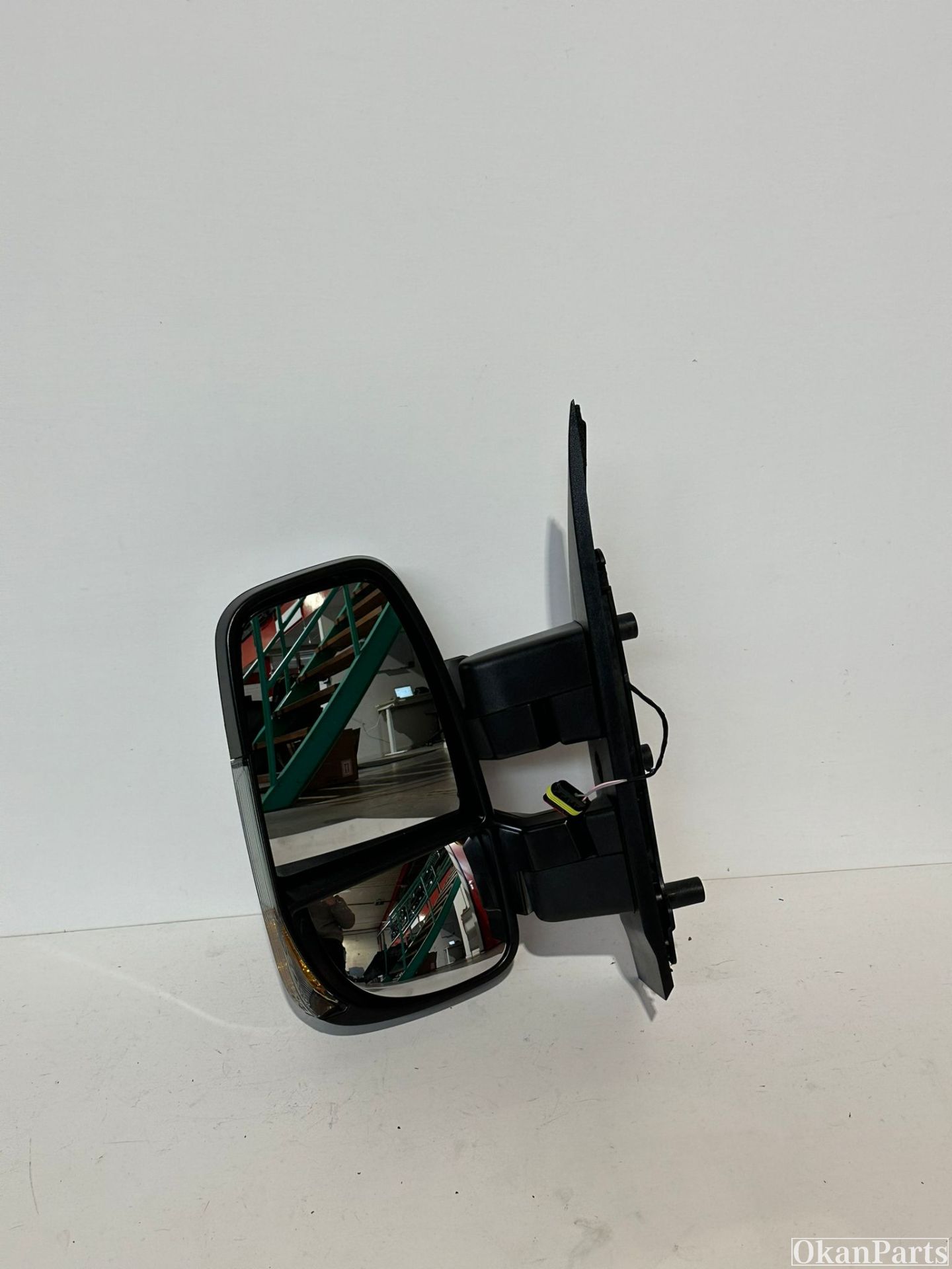 Iveco Daily VI left exterior mirror 5802495902