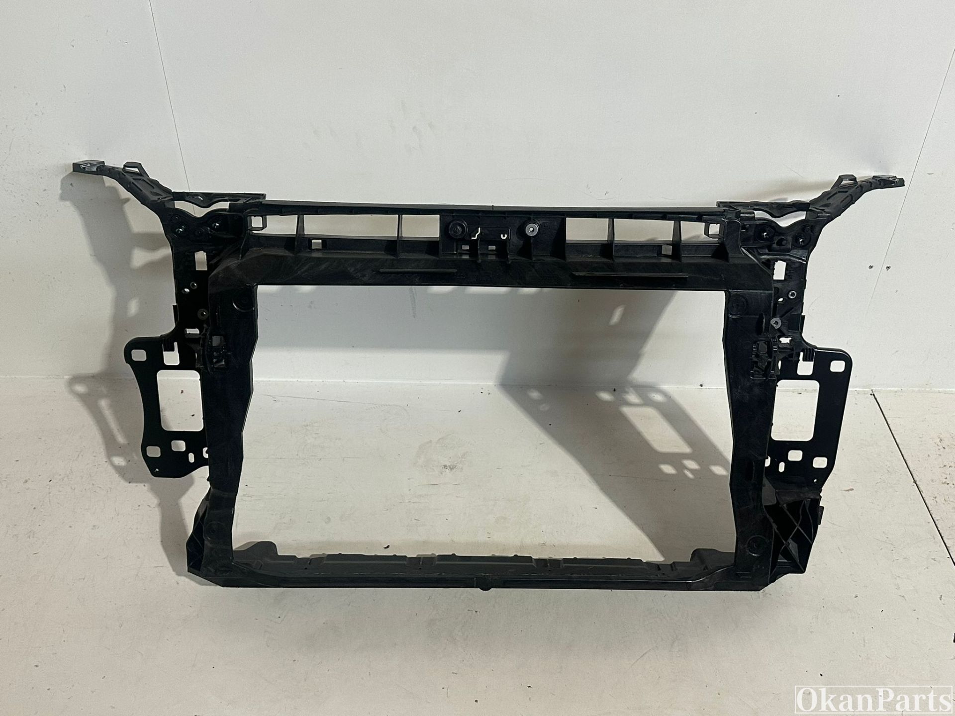 Audi Q3 83A F3 voorfront 83A805594J
