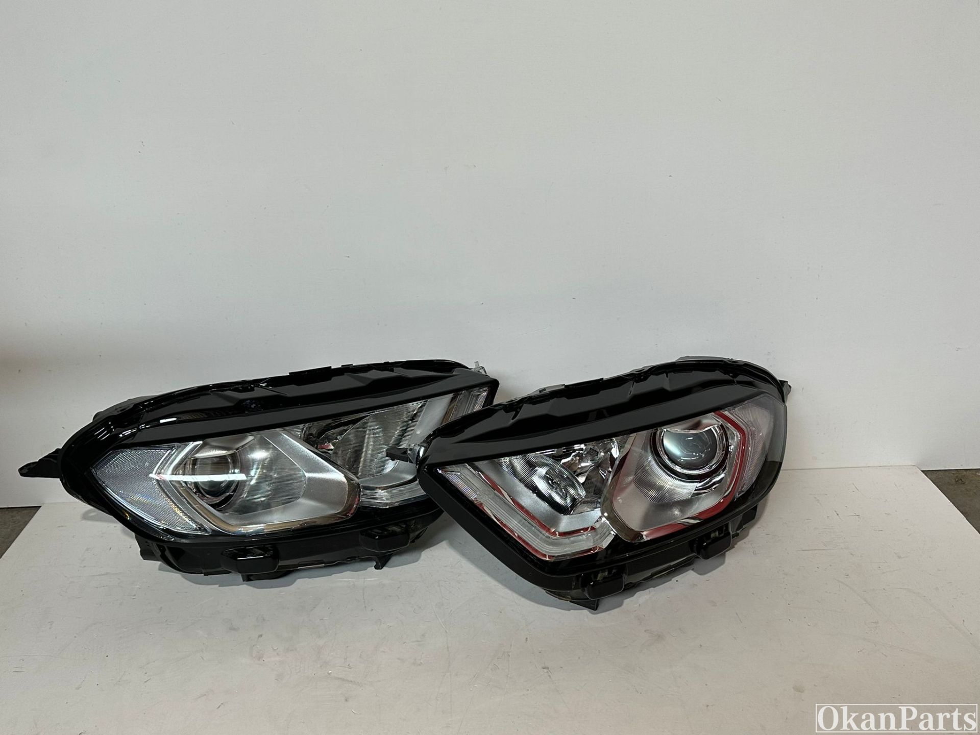 Ford EcoSport Xenon Links Rechts Scheinwerfer Links Rechts