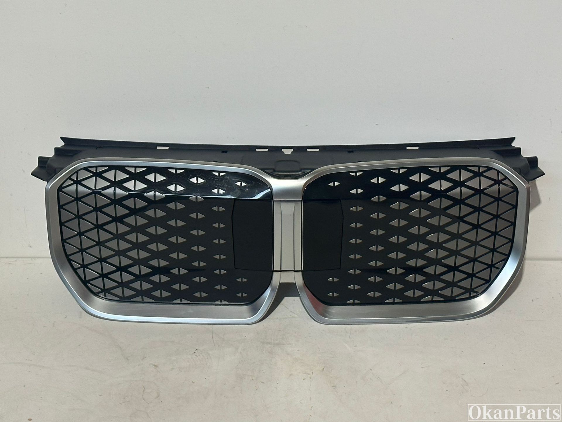BMW X1 U11 U12 Grille 5113185178