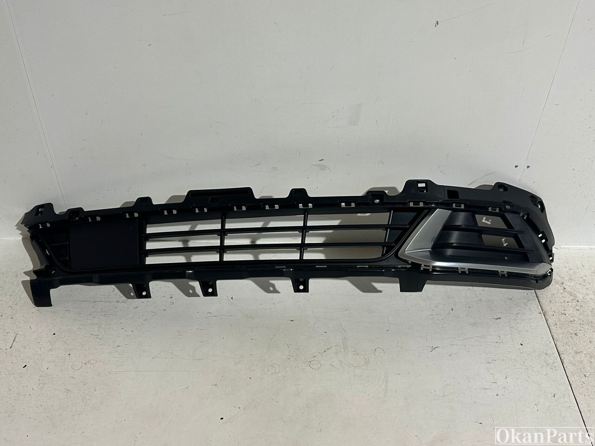 Kia Sportage V NQ5 onder Grille 86531-CJ010