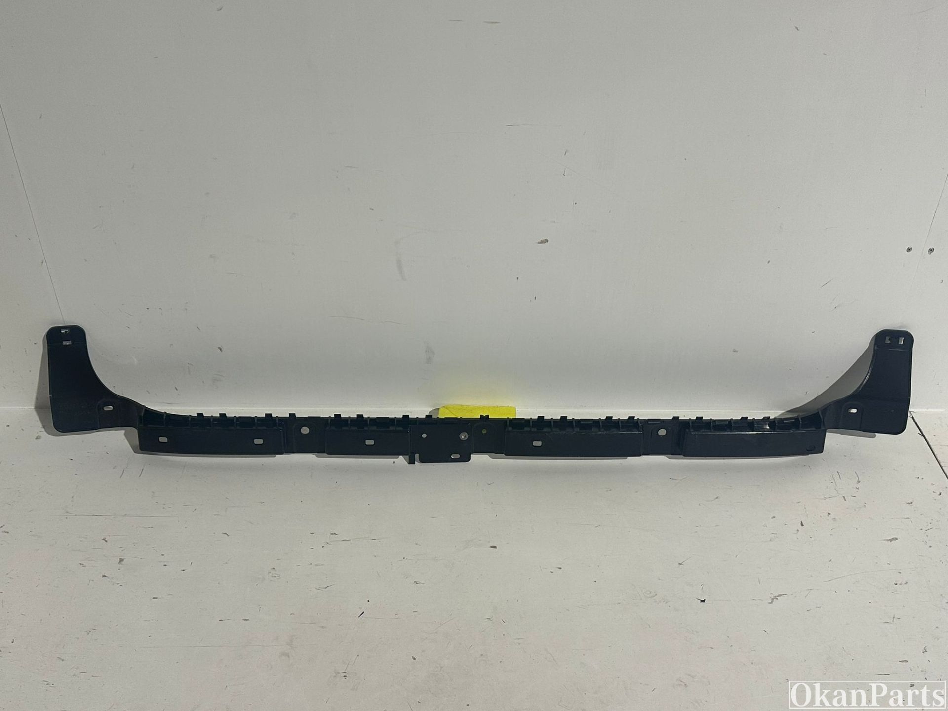 Tesla Model 3 achter bumpersteun 1083994-00-G 1121191-00-E