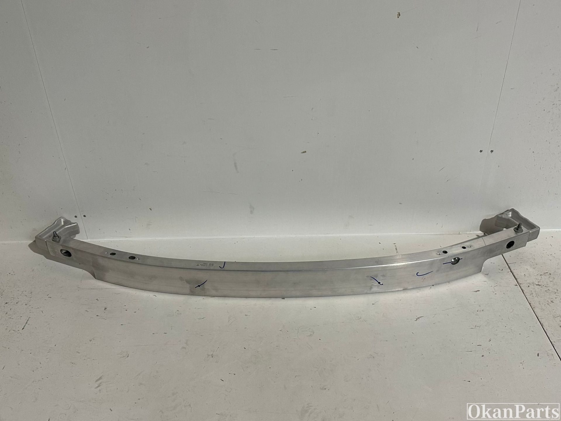 Tesla Model Y Frontstoßstangenträger 1487601-00-F