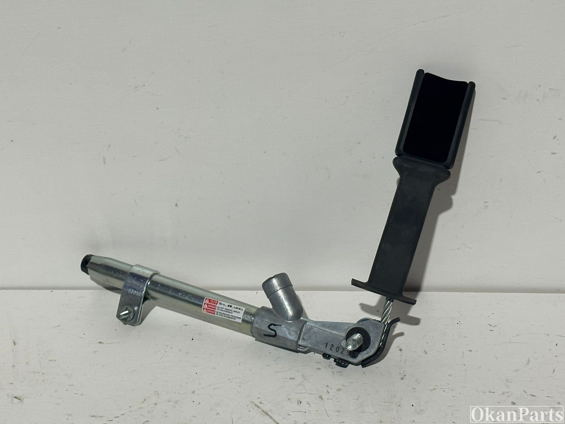 Tesla Model S für Gurtschloss Airbag rechts 1005265-05-F