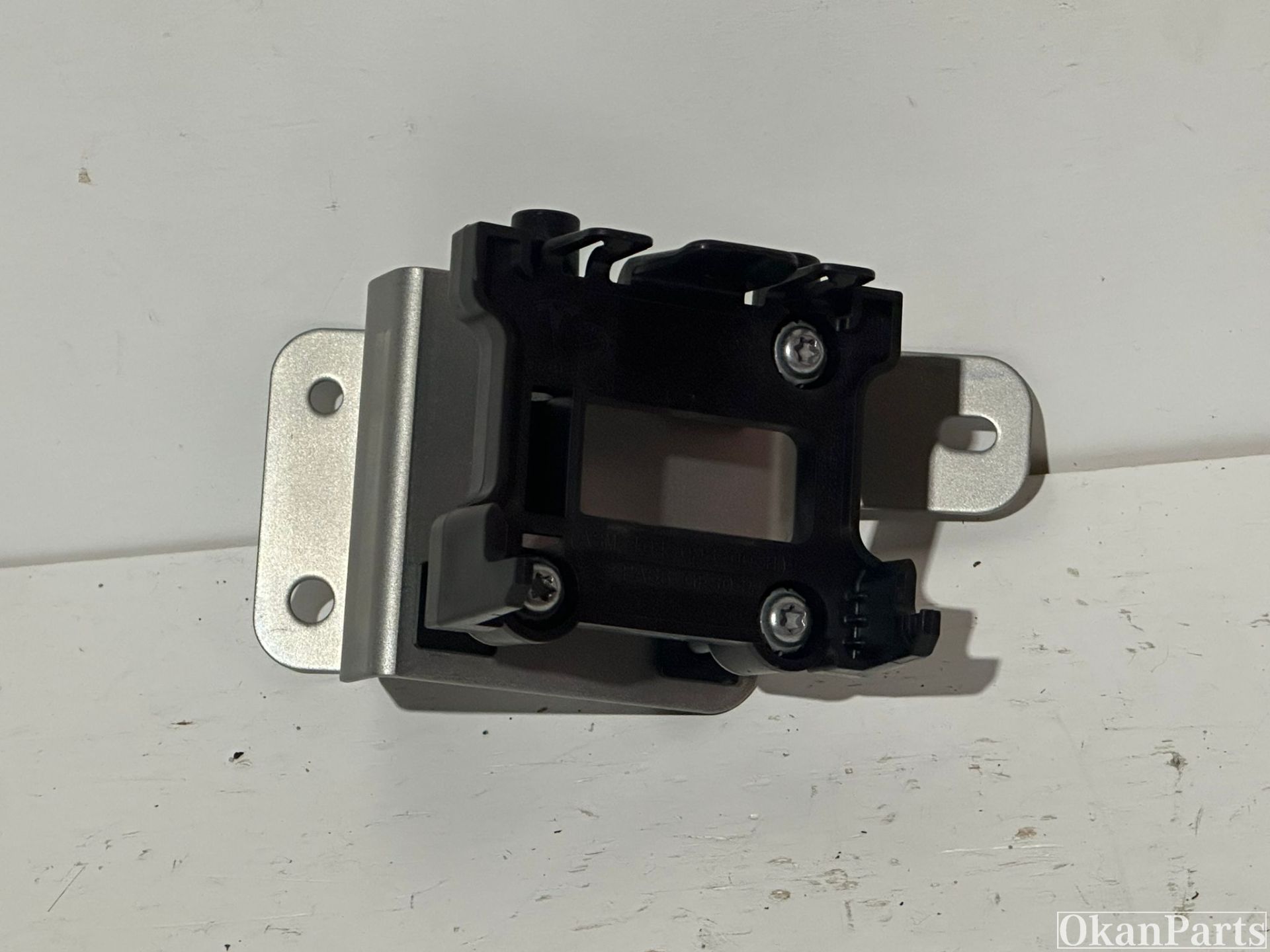 Tesla Model X Sensorhouder 1047096-00-H