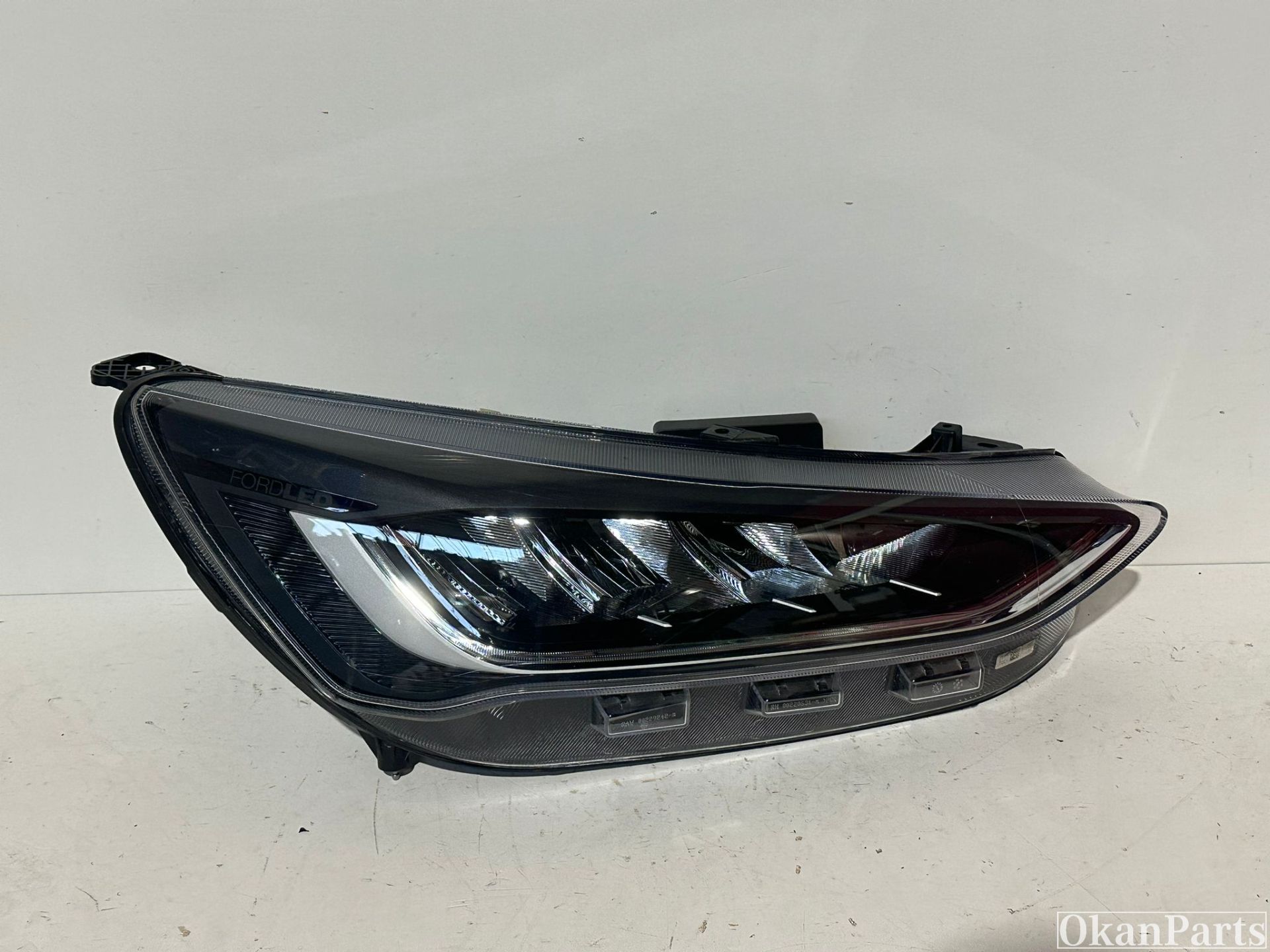 Ford Focus IV LED Facelift Scheinwerfer rechts NX7B-13E014-CD