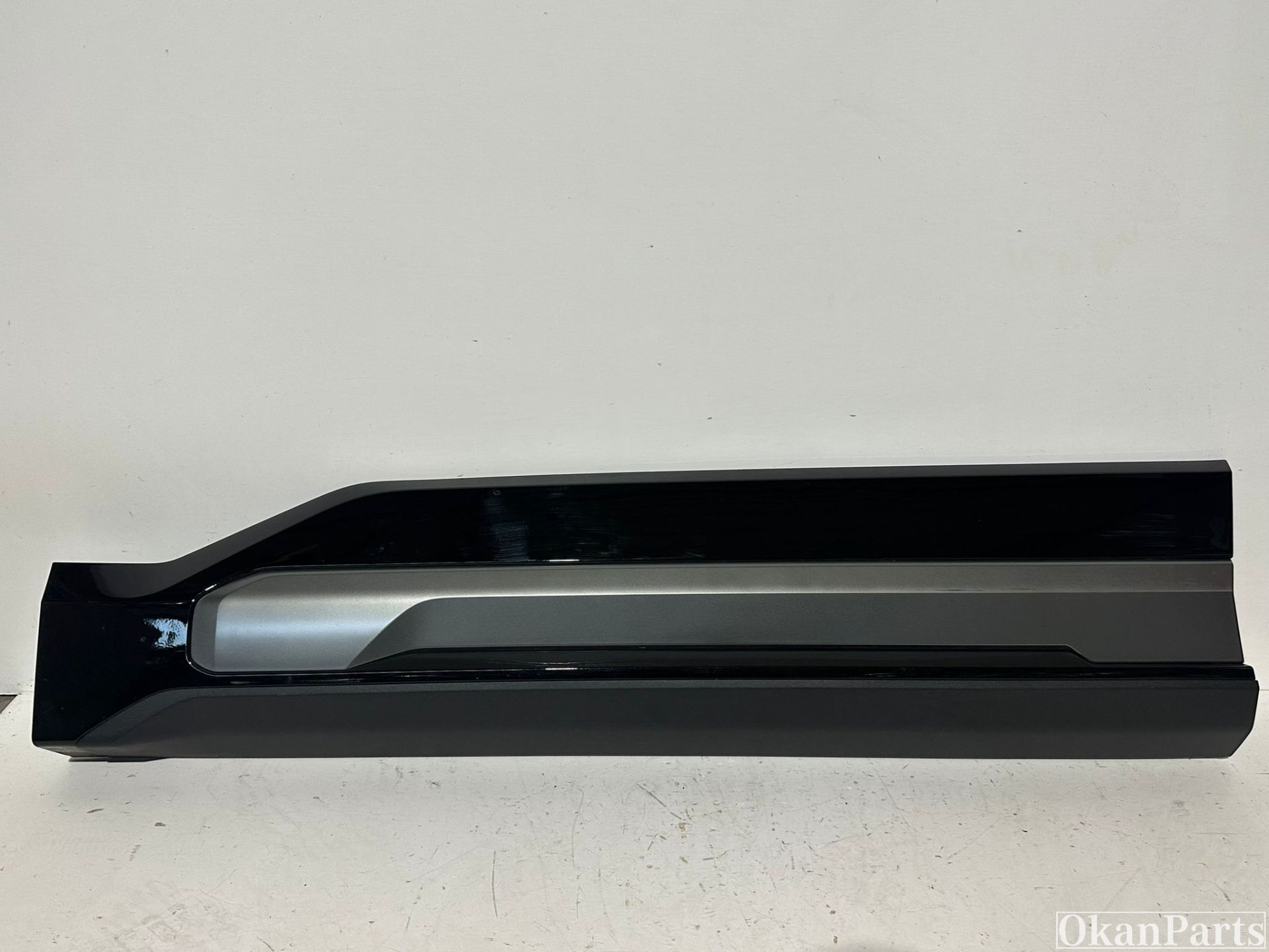 Kia EV9 linker voor portierlijst 87721-DO300AHV