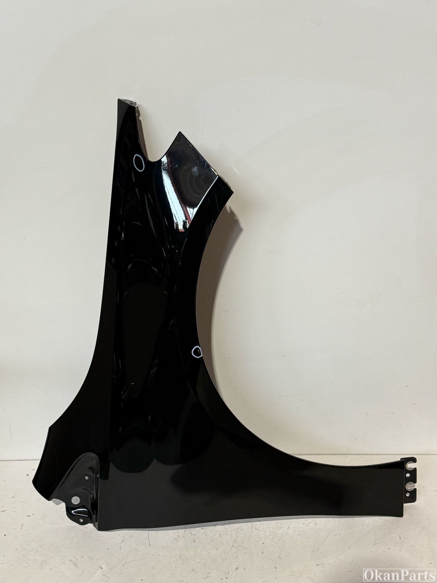 Mercedes B-class W247 right side wing front wing right