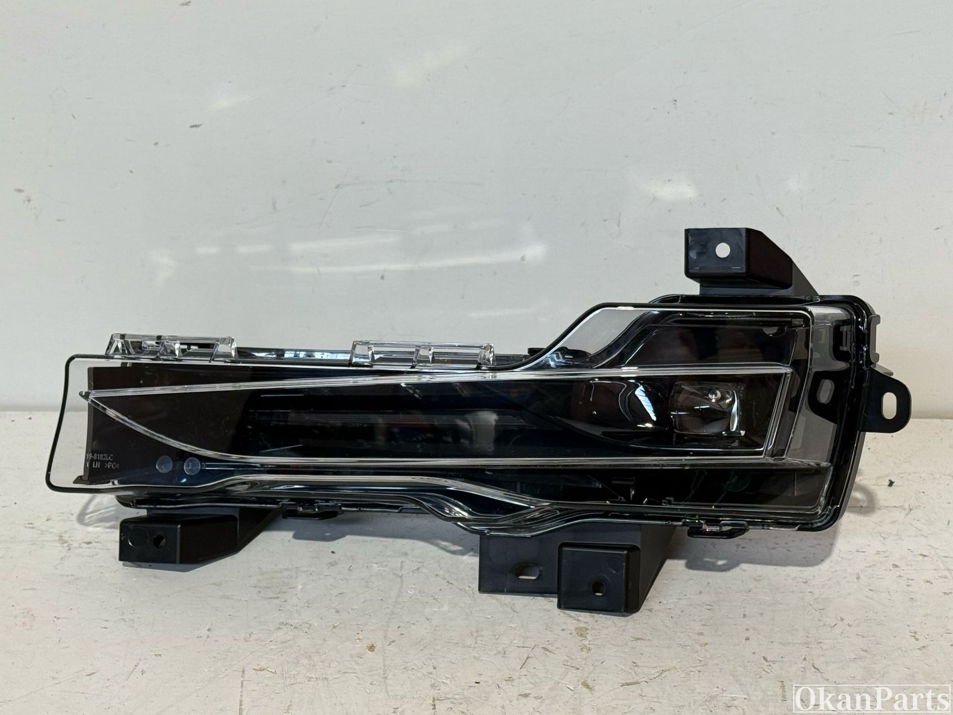 Tesla Model Y LED Left Fog Lamp Left 1624797-00-A