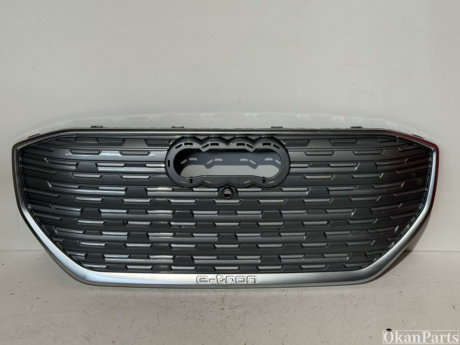 Calandre Audi Q4 e-Tron 89A 89A853653A