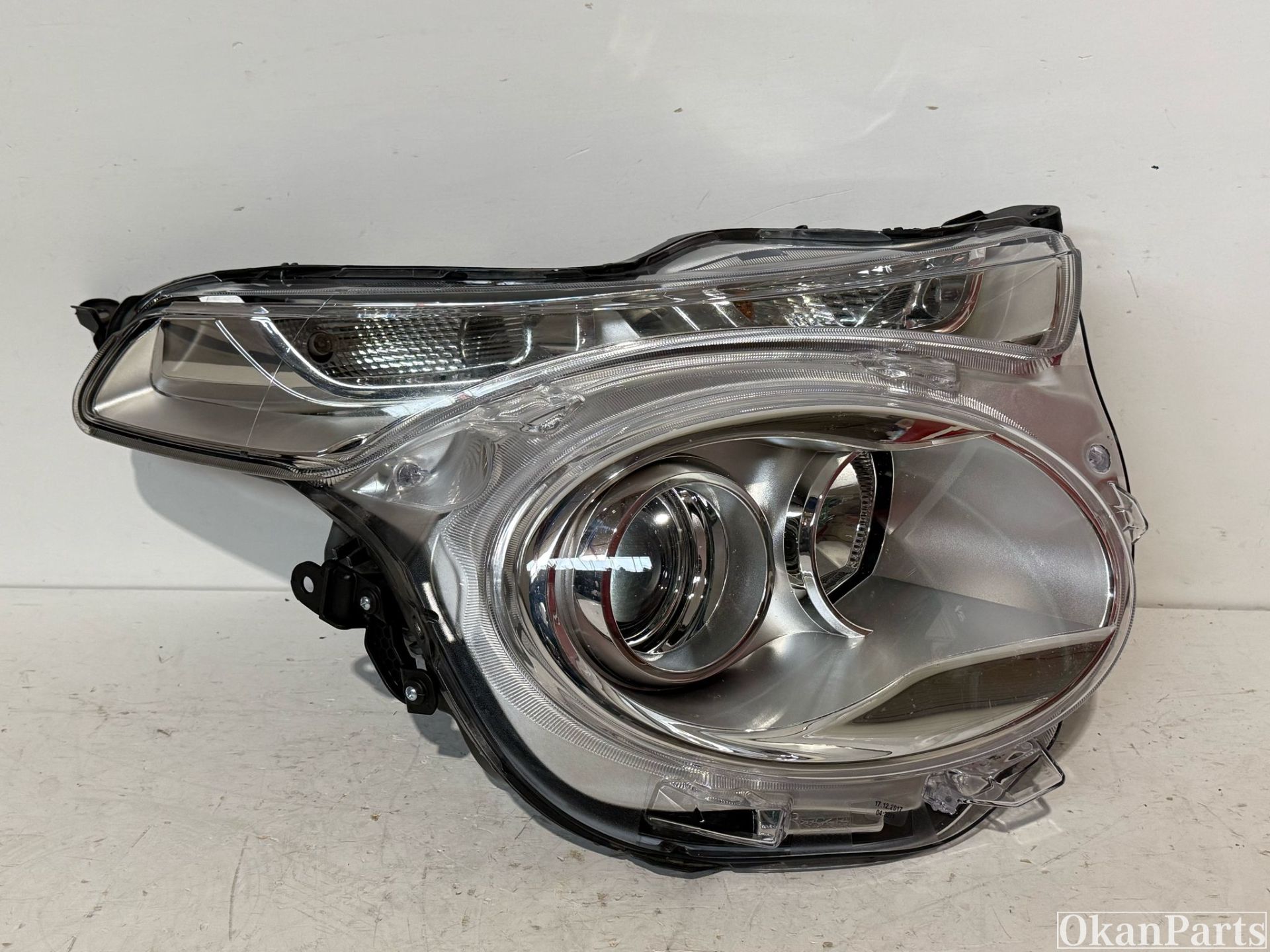 Phare droit Citroën C1 II