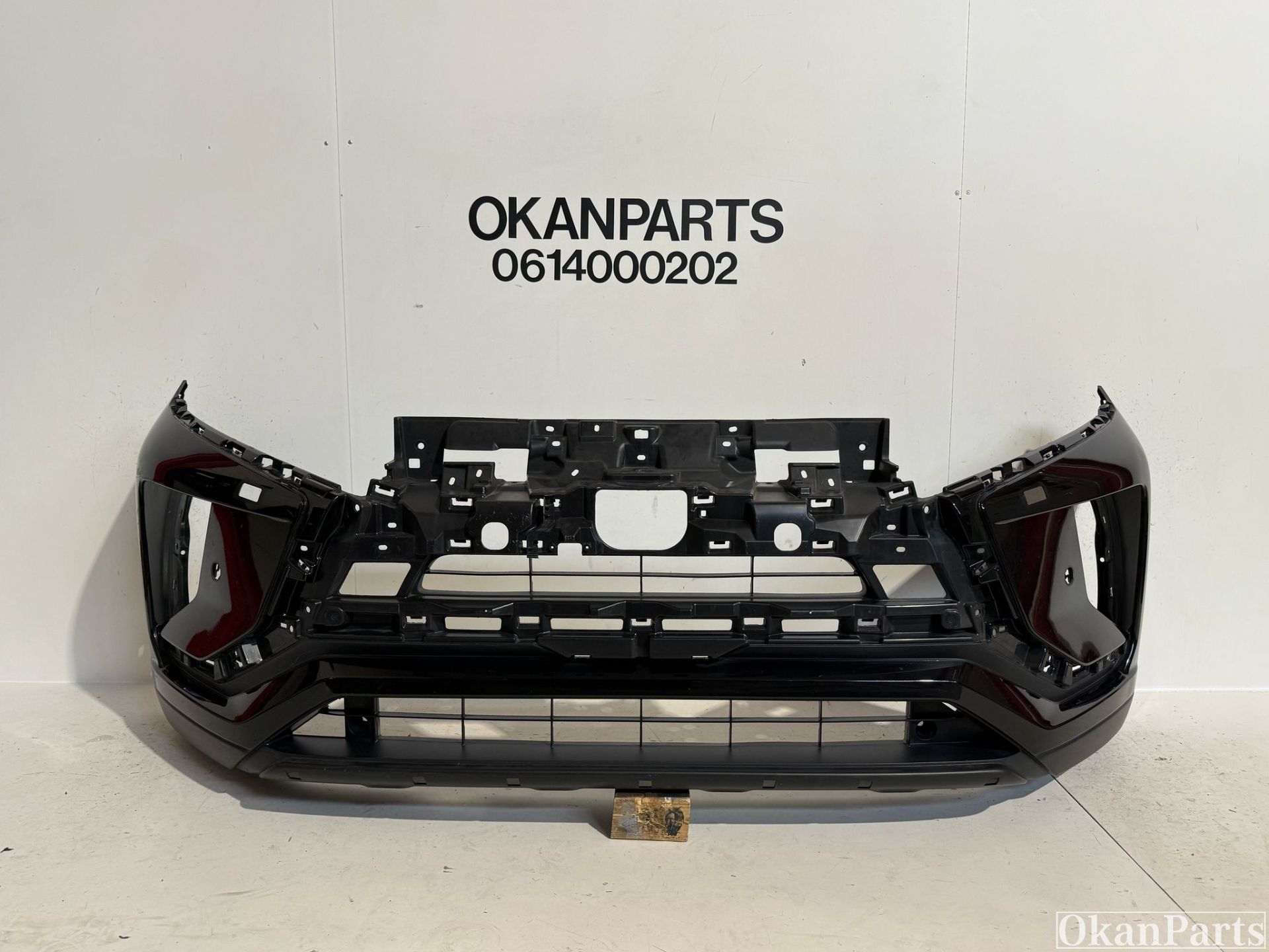 Pare-chocs avant Mitsubishi Eclips Cross 6400H717ZZ