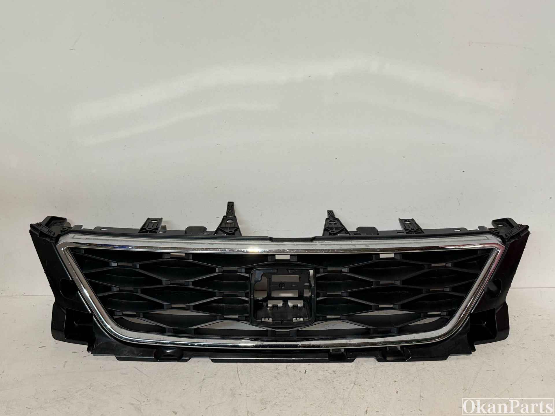 Calandre chromée Seat Ateca 575 575853654C