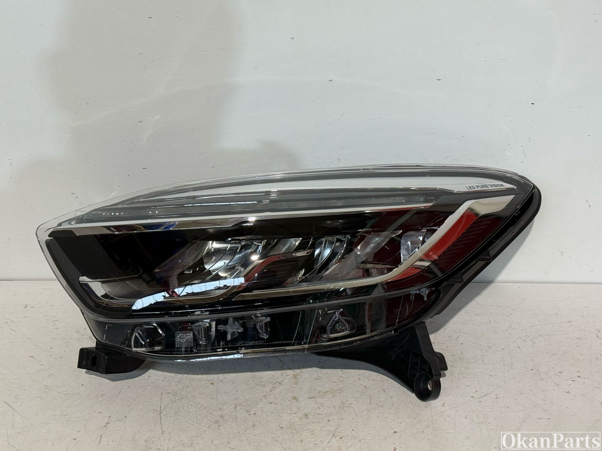 Liens de phares à LED pour Renault Captur Facelift 260609454R