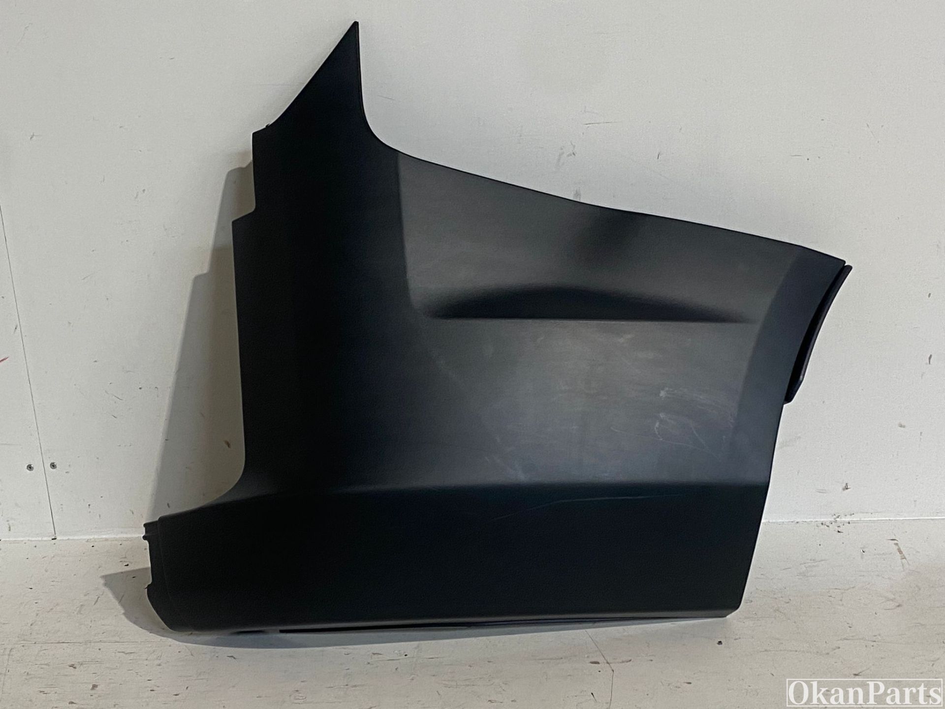 Coin droit du pare-chocs arrière Ford Transit Custom GK2117926A
