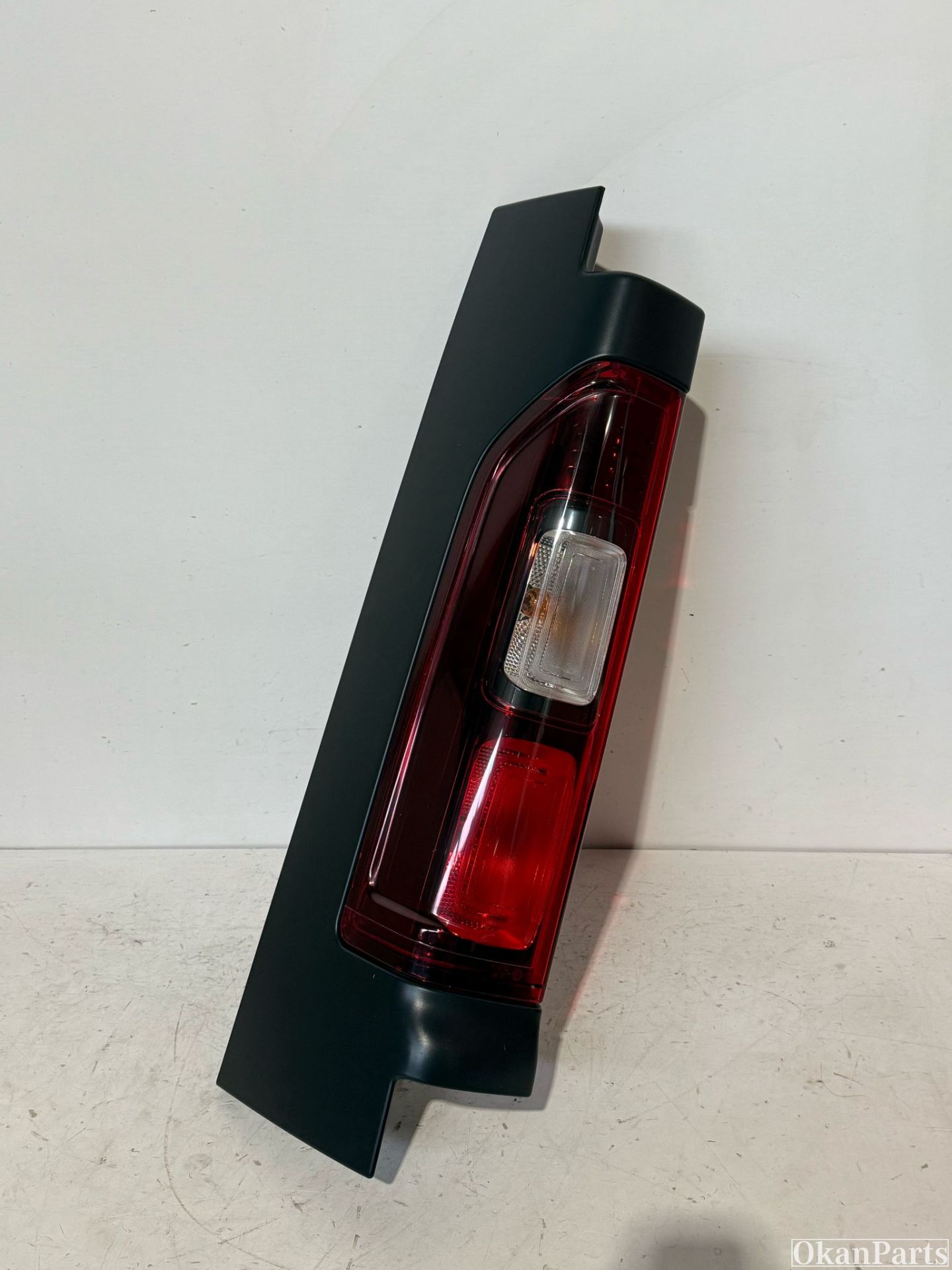 Renault Trafic III linker achterlicht links 265556737R