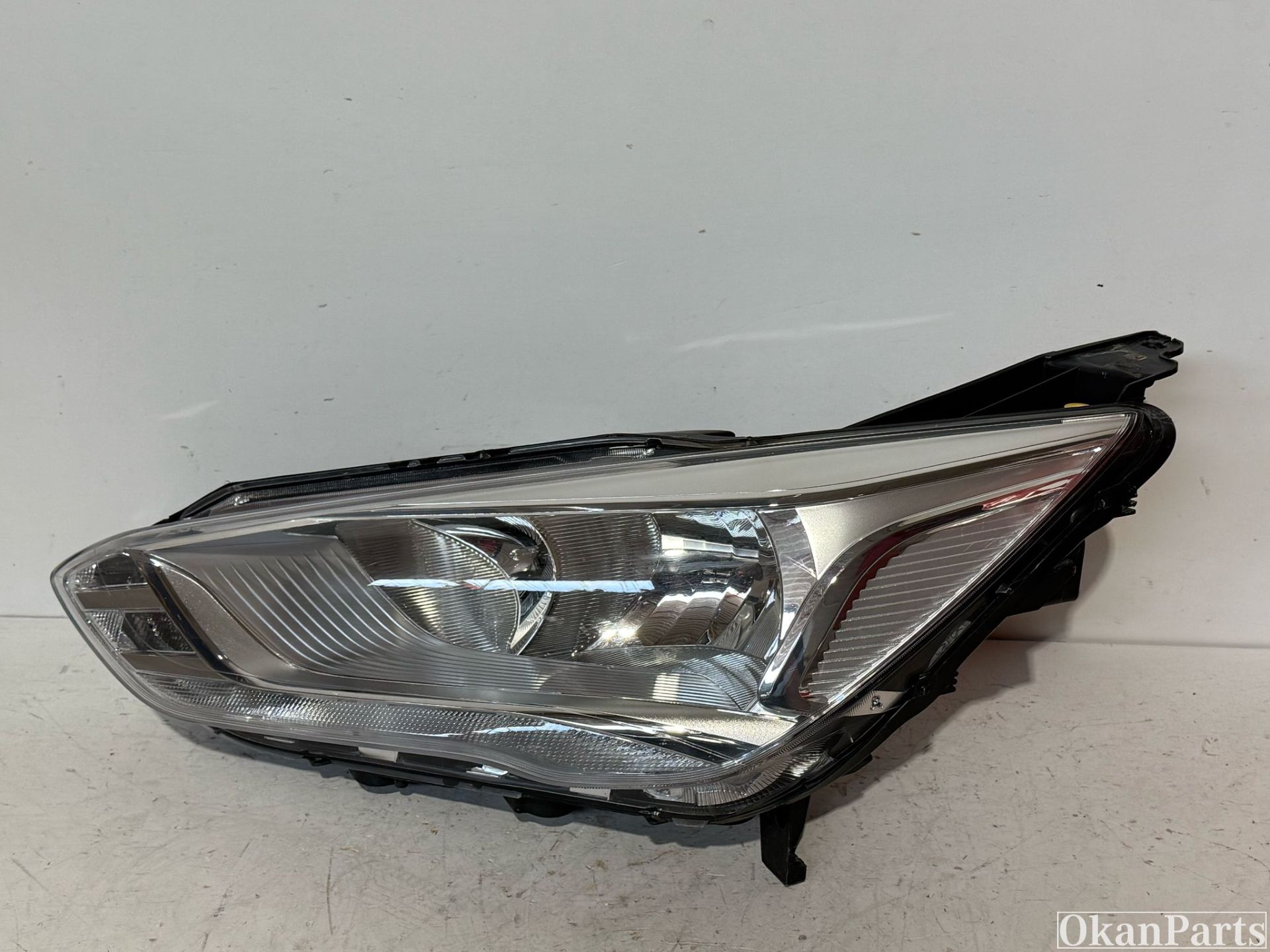Liens de phares à LED pour Ford C-max F1CB-13W030-CC