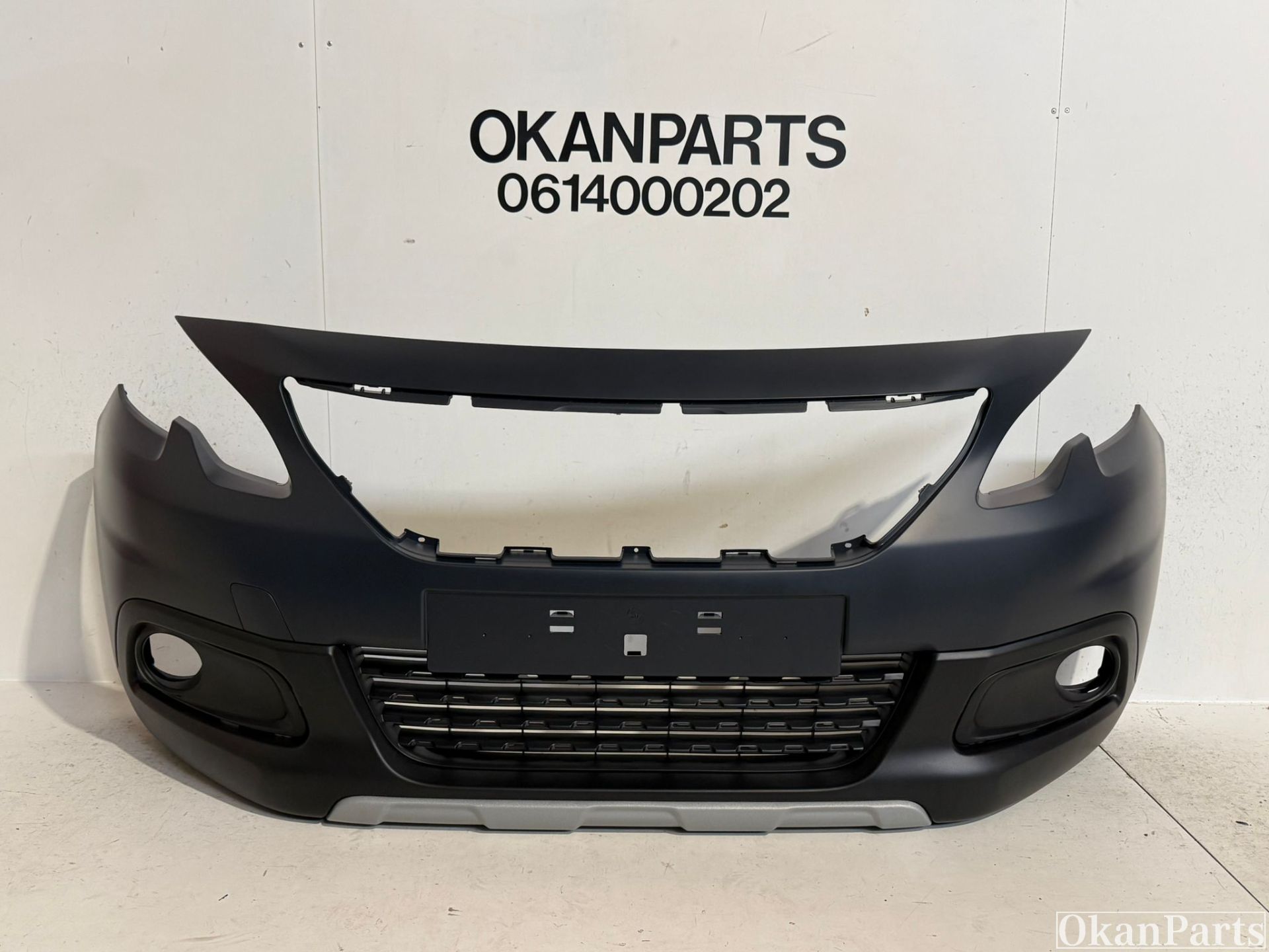 Peugeot 2008 I GT-line Facelift Frontstoßstange 9814116177