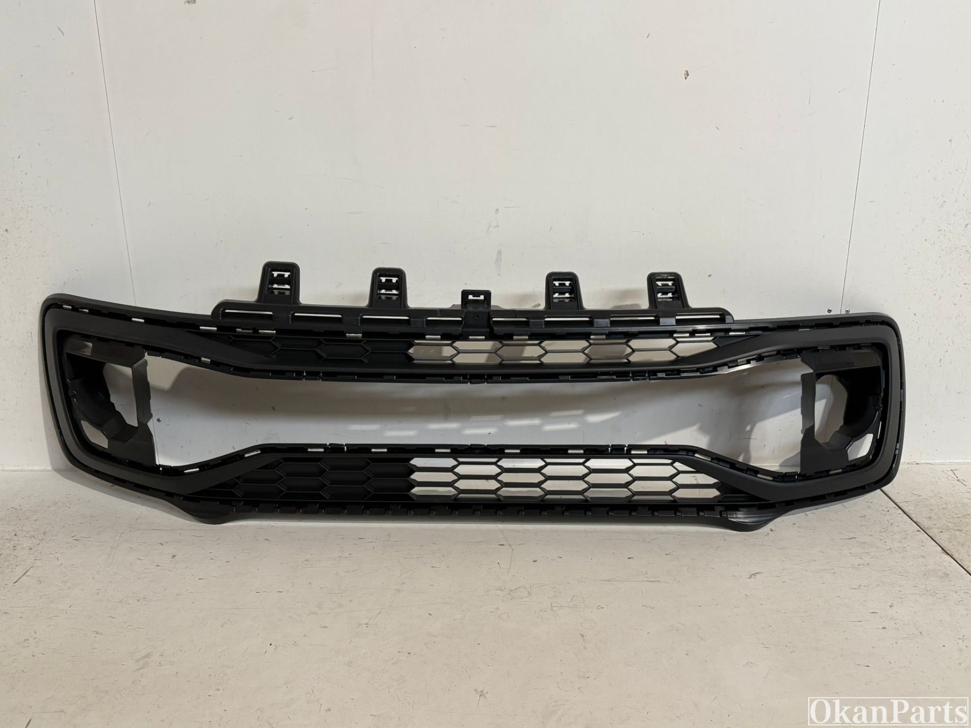 VW Volkswagen Up! Facelift Voorbumper Grille 1S0853677F