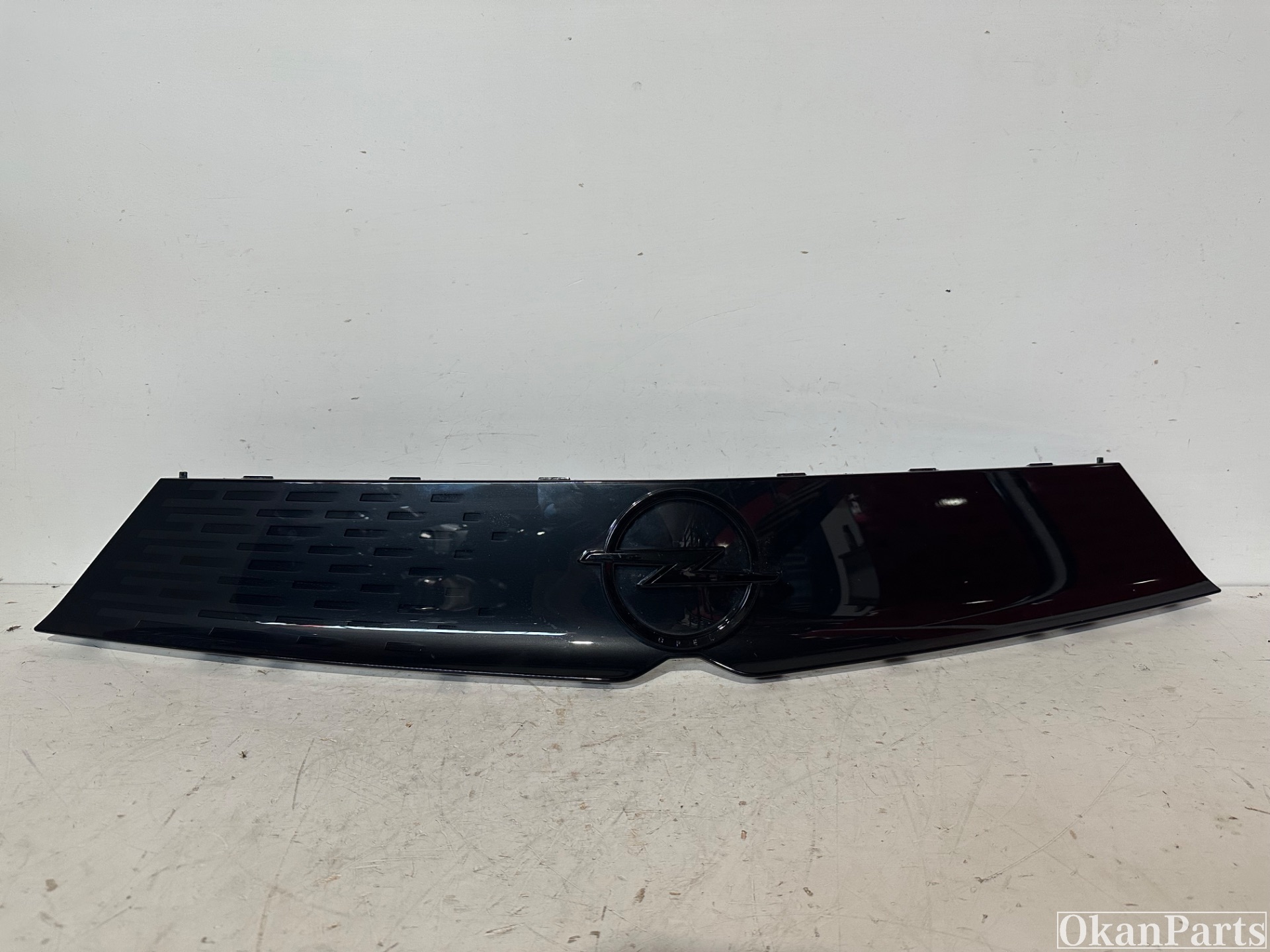 Opel Mokka B II Kühlergrill 9835272480