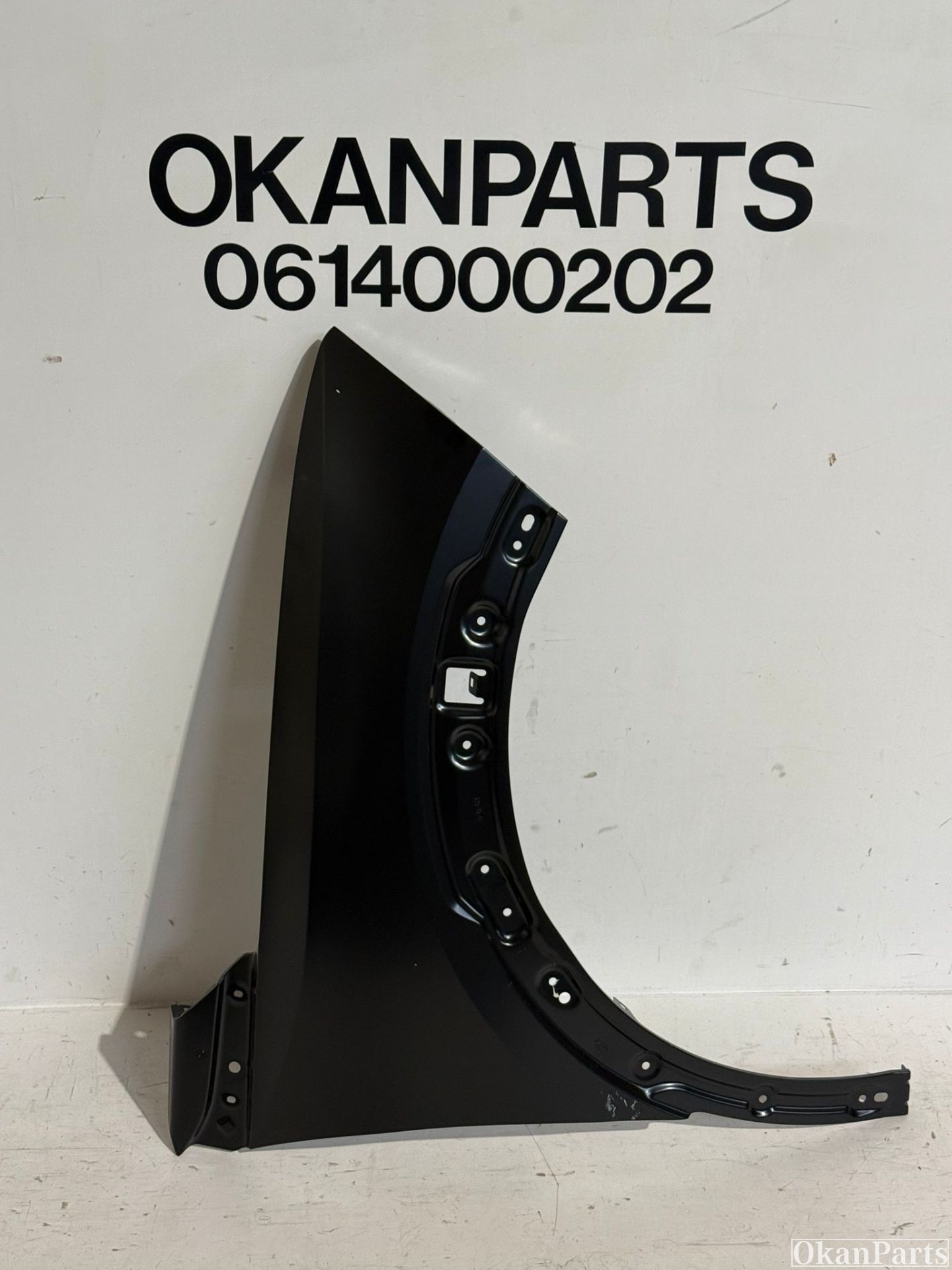 Opel Mokka B right side panel front panel right