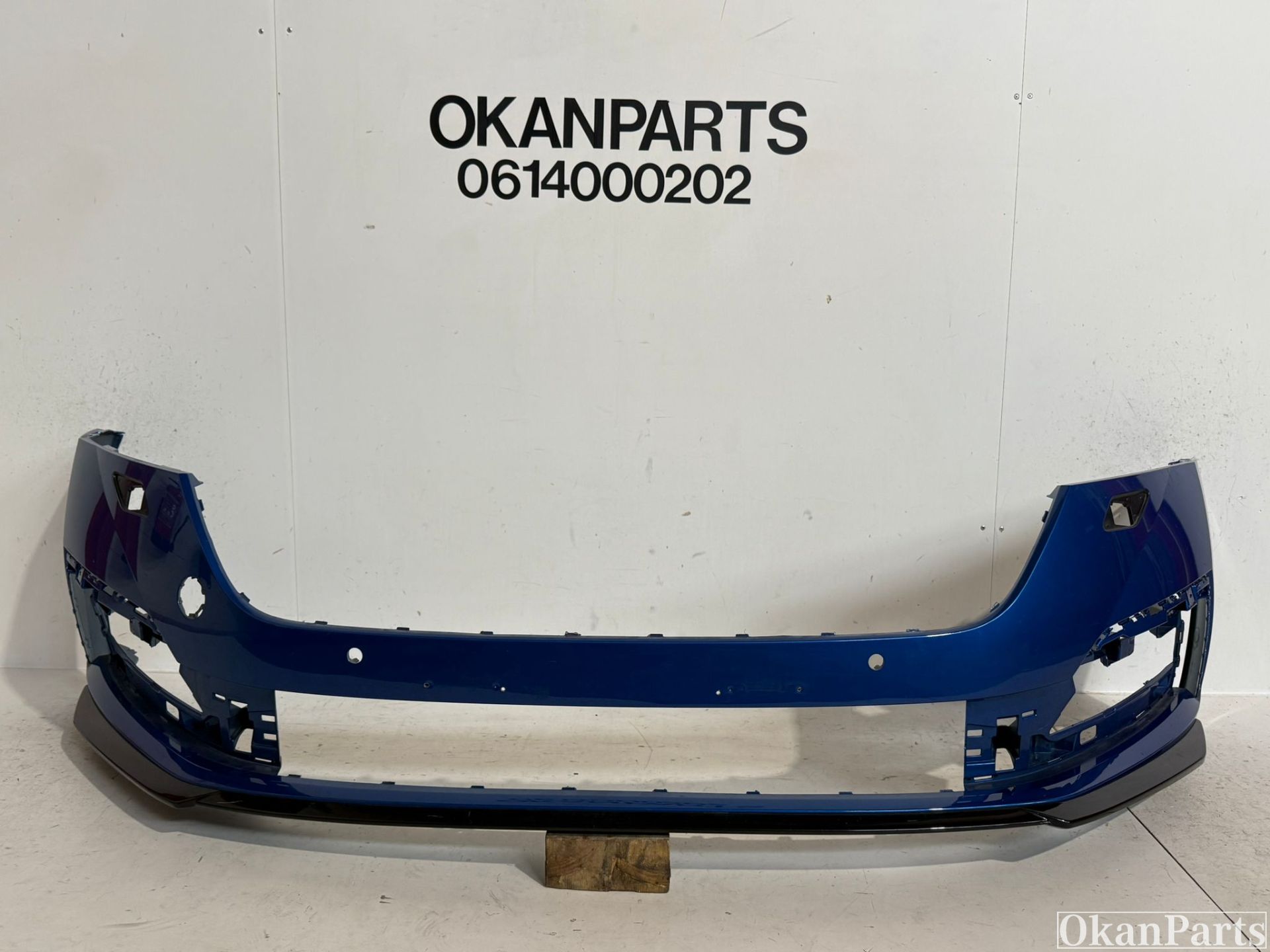 Skoda Octavia IV Monte Carlo front bumper 5E3807221