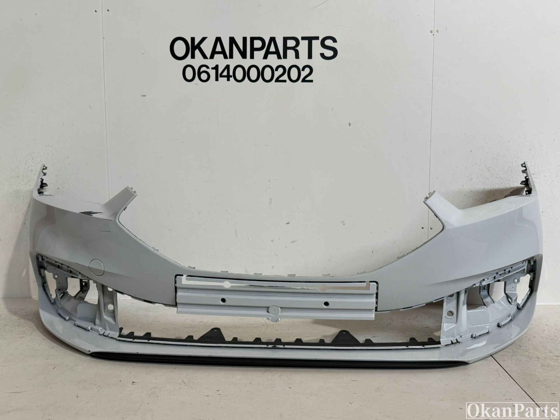 Seat Leon 5FA IV front bumper 5FA807221