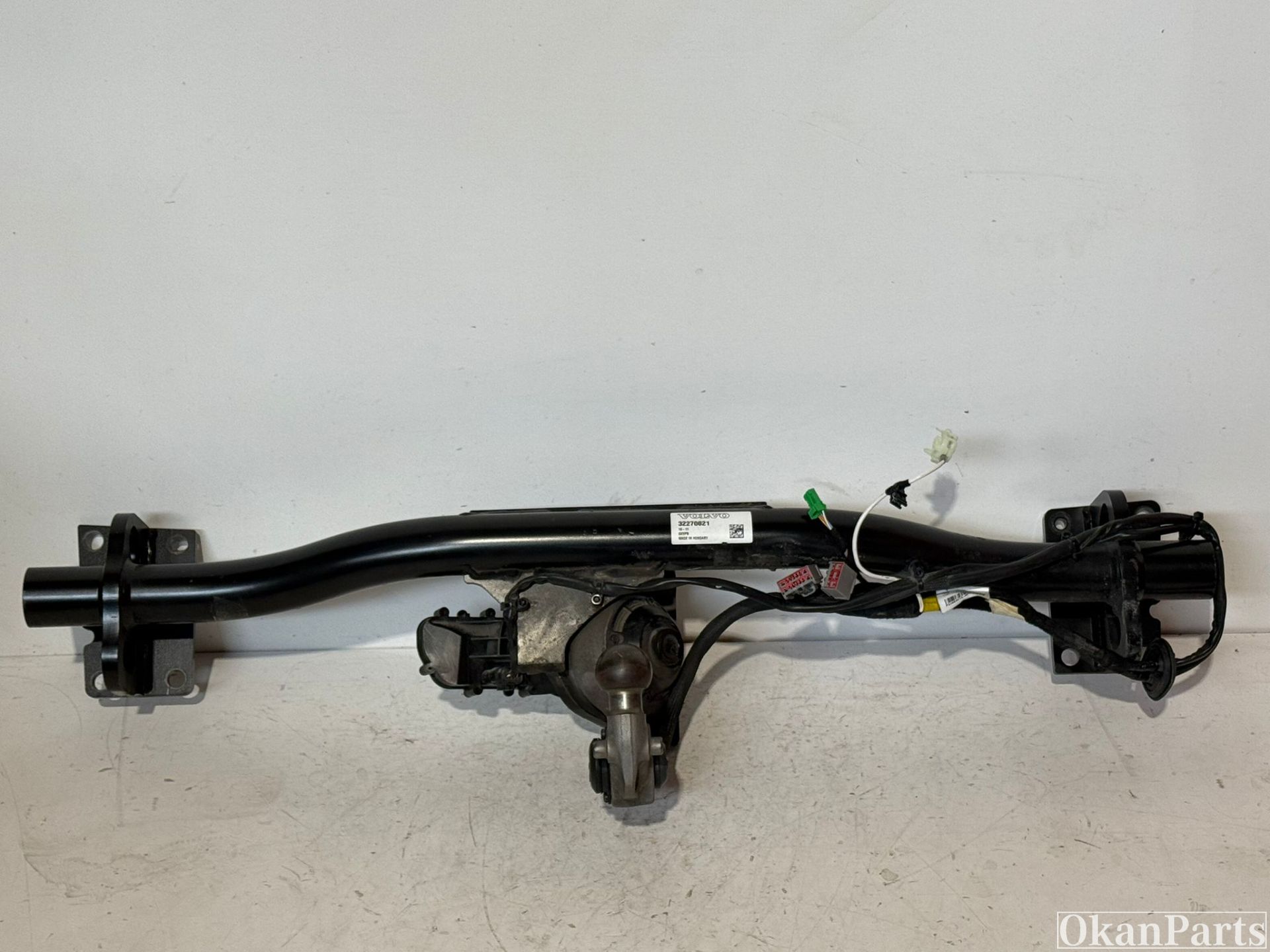 Volvo V60 II electric towbar 32270821