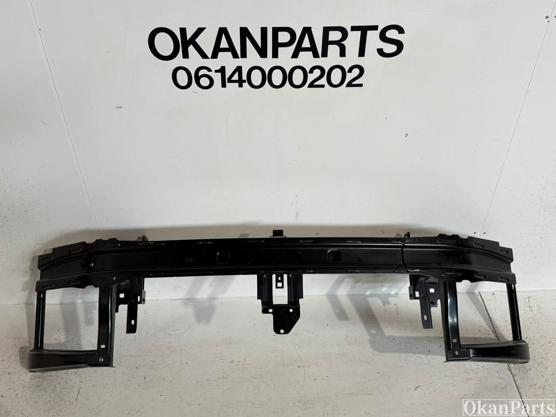 VW Volkswagen Passat B9 voor bumperbalk 3J0807109D