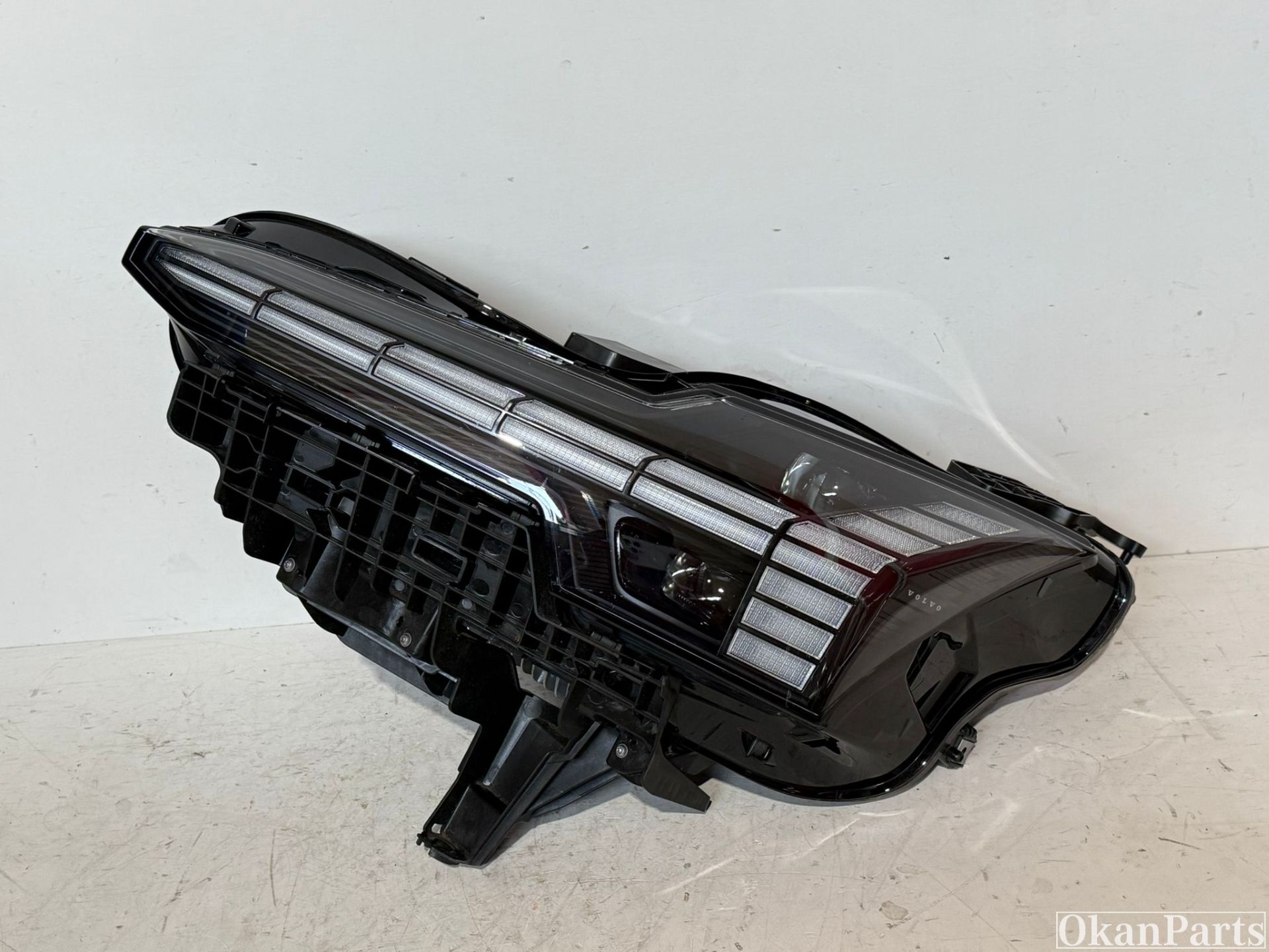 Volvo EX30 LED-Scheinwerfer links links 80000401