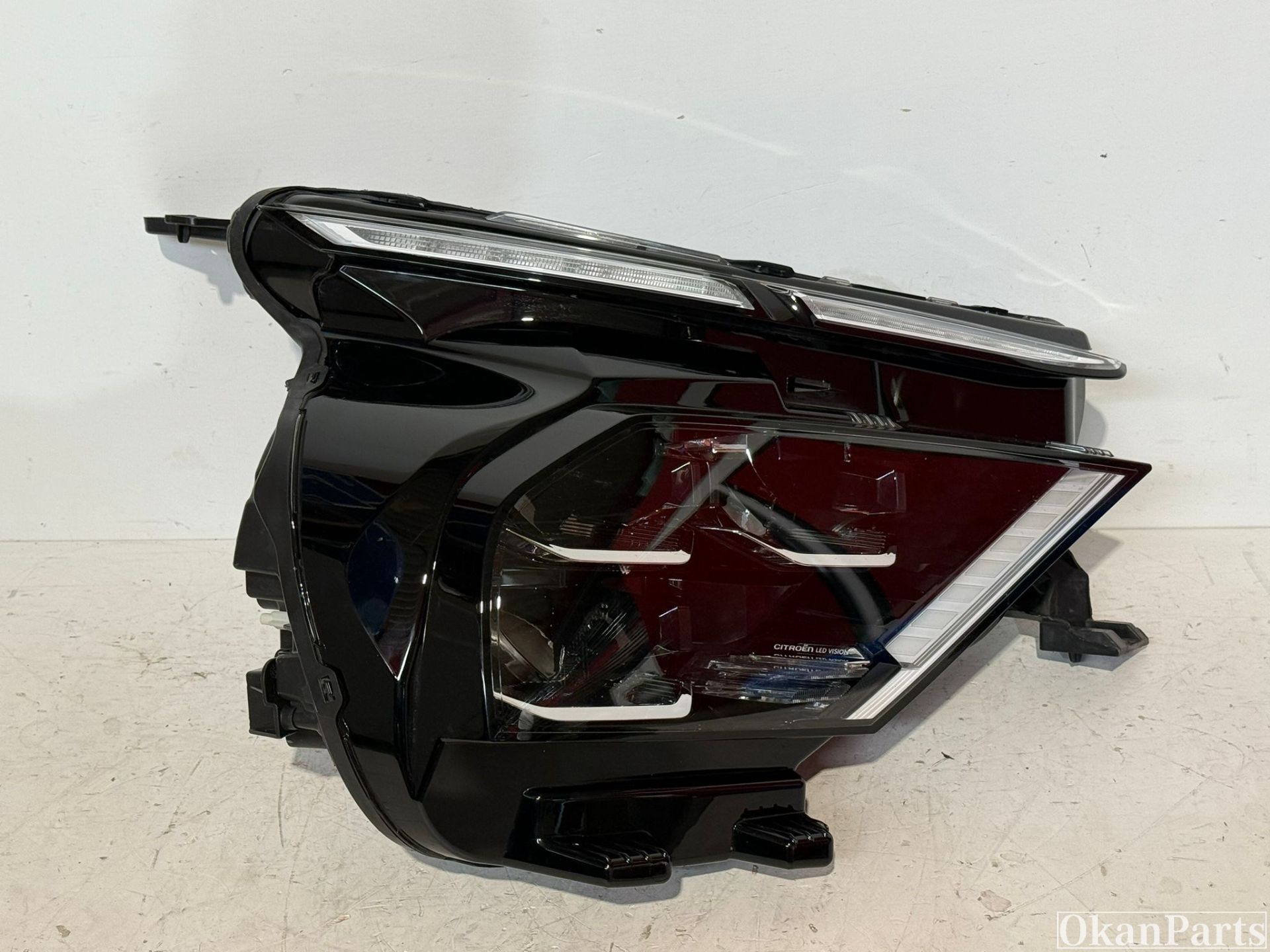 Citroen C4 (C41) LED Scheinwerfer rechts 9830649280
